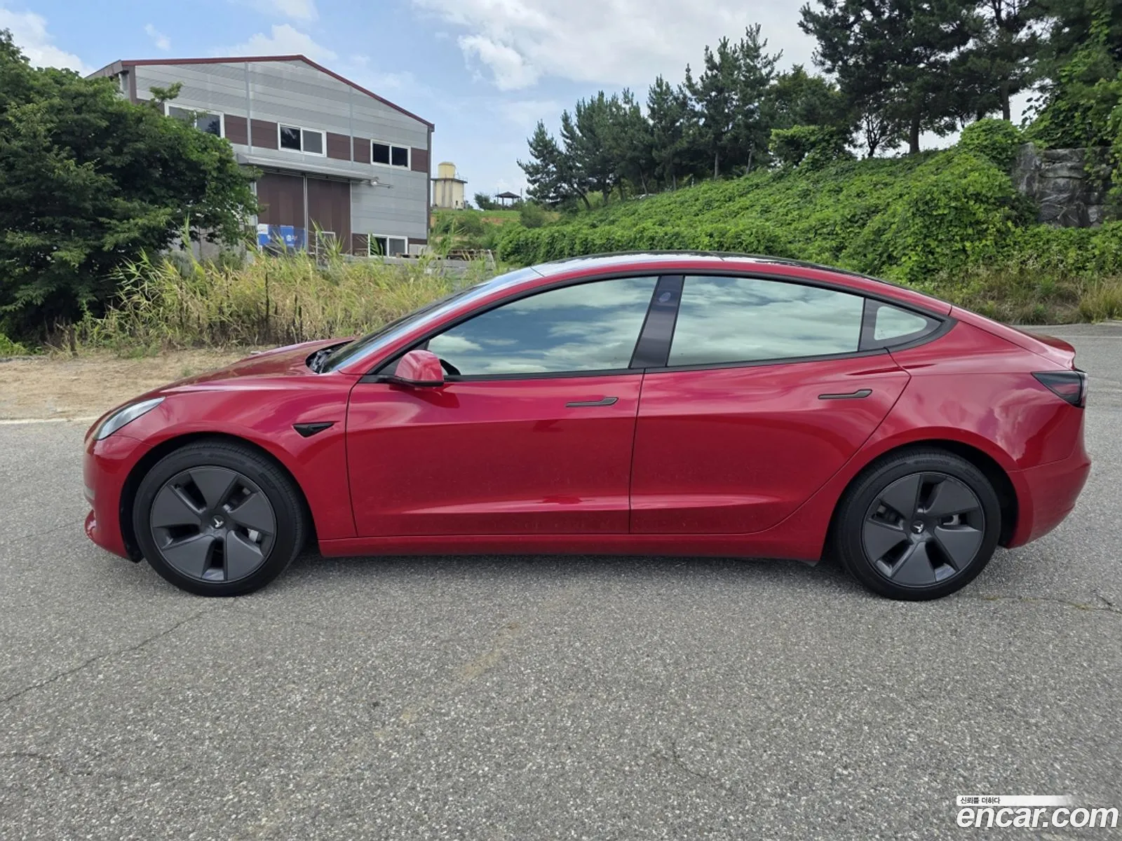 Tesla Model 3 2022 — 7