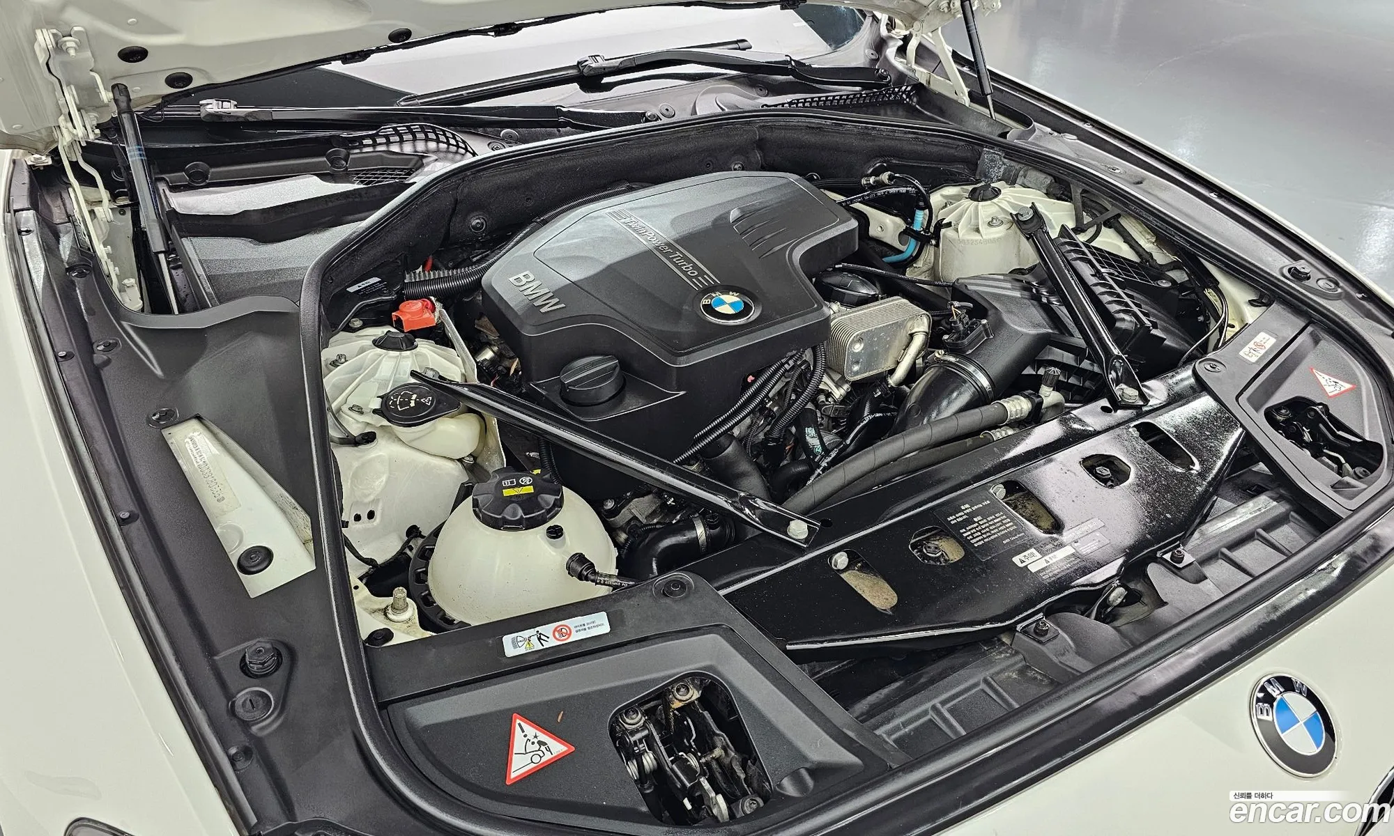 BMW 5 Series 2016 WBA5A5100GG180335 — 6