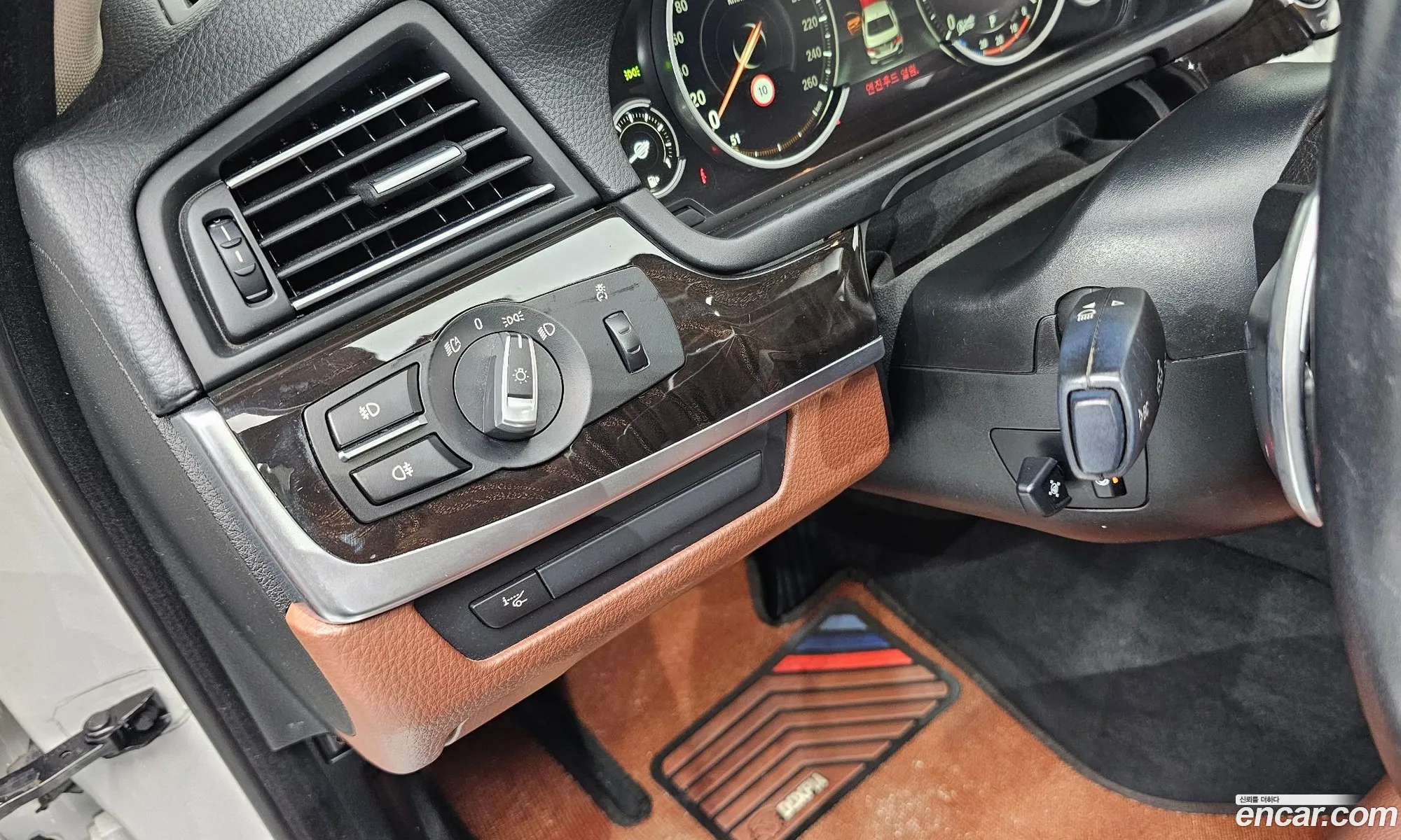 BMW 5 Series 2016 WBA5A5100GG180335 — 8