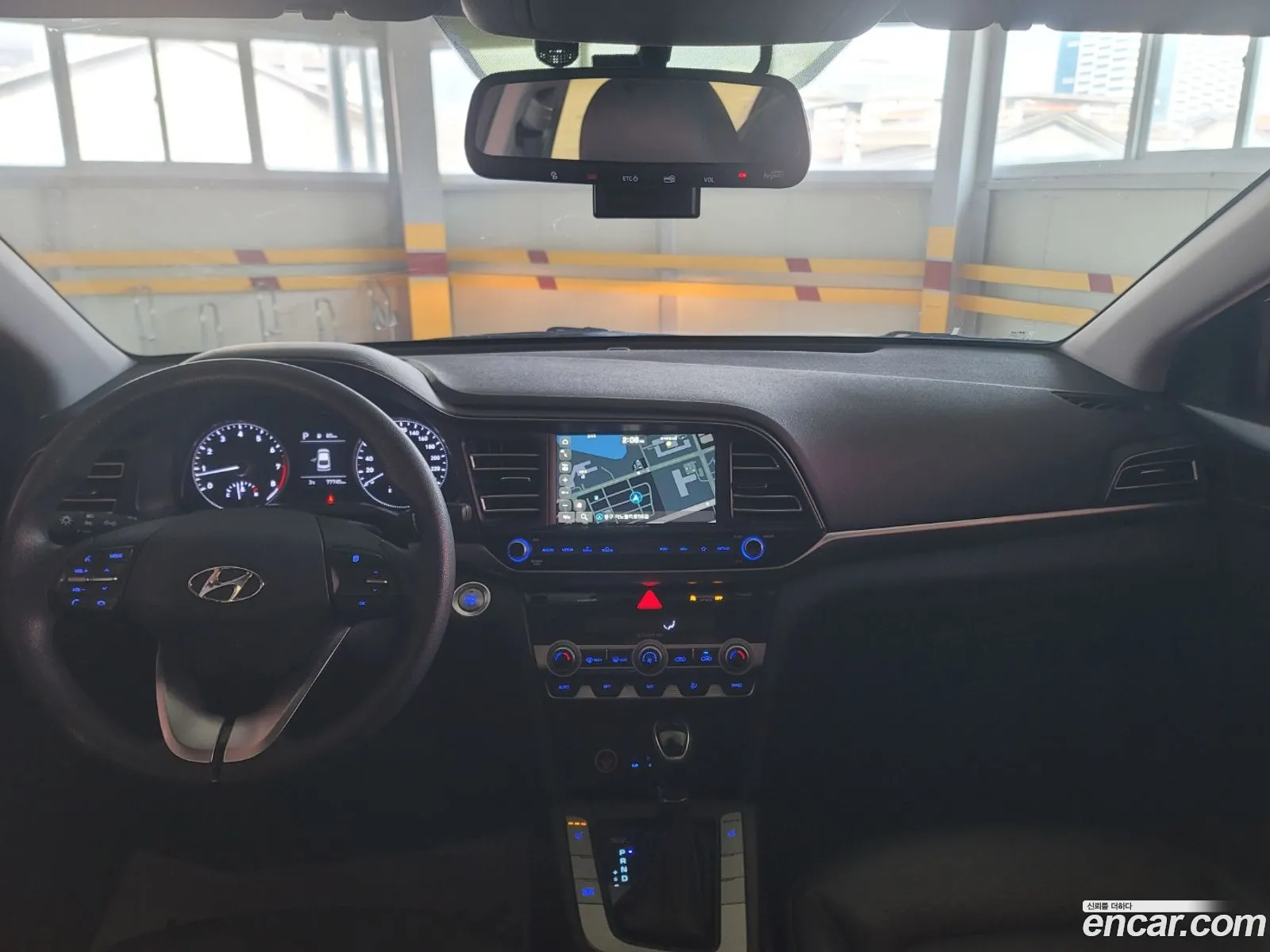 Hyundai Elantra AD 2019 — 17
