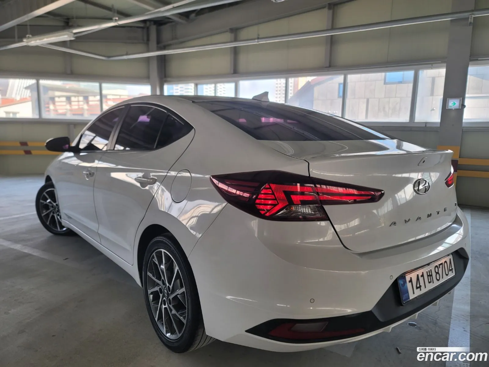 Hyundai Elantra AD 2019 — 8