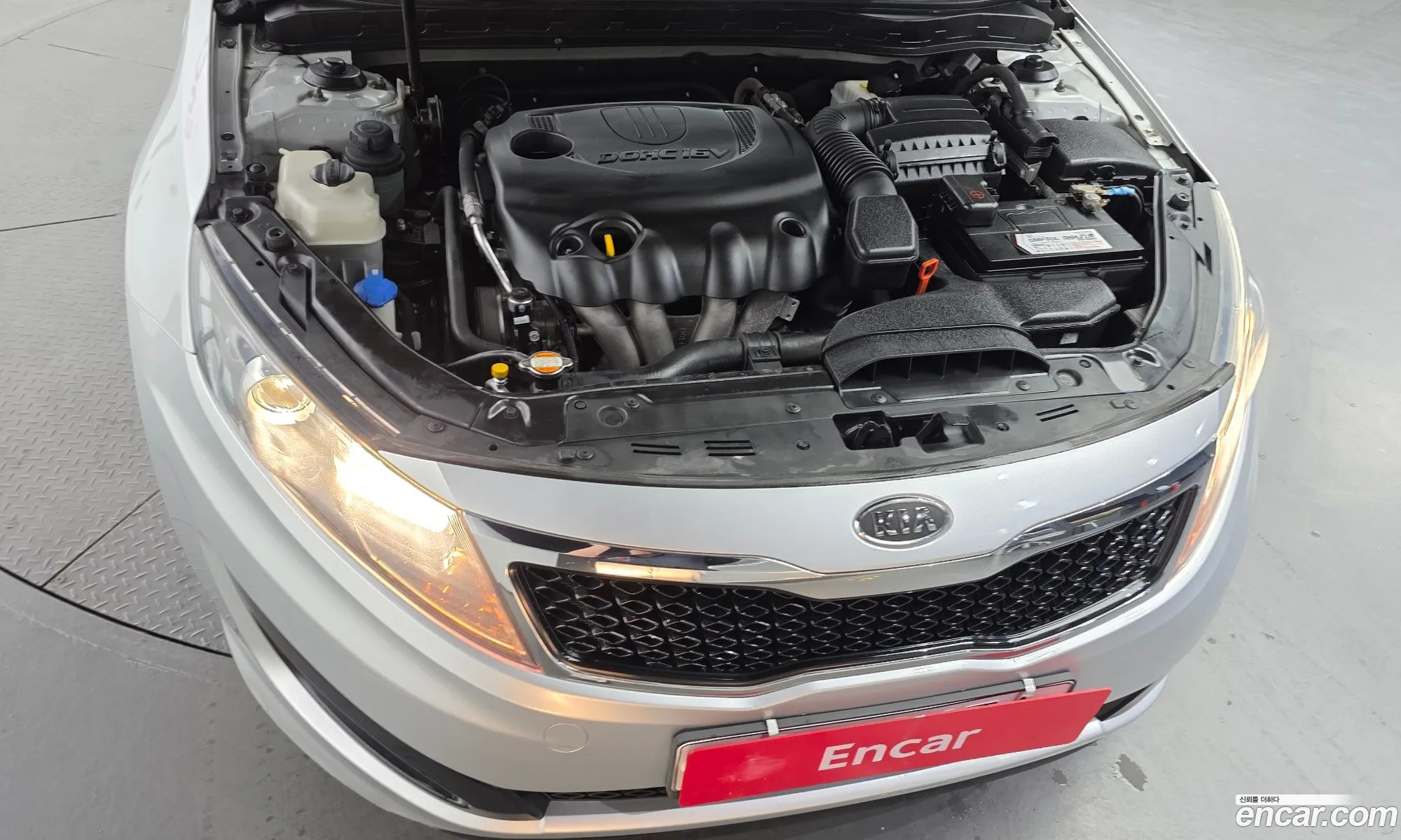 Kia K5 2010 KNAGN415BBA039976 — 13