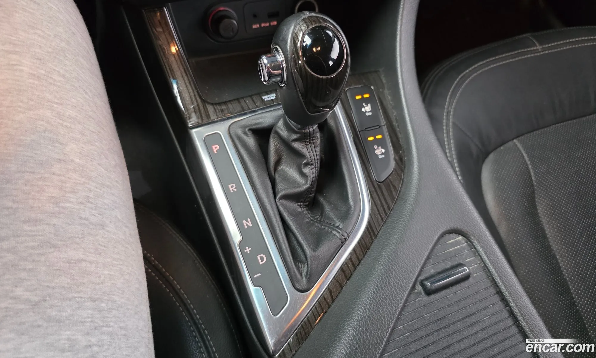 Kia K5 2010 KNAGN415BBA039976 — 19