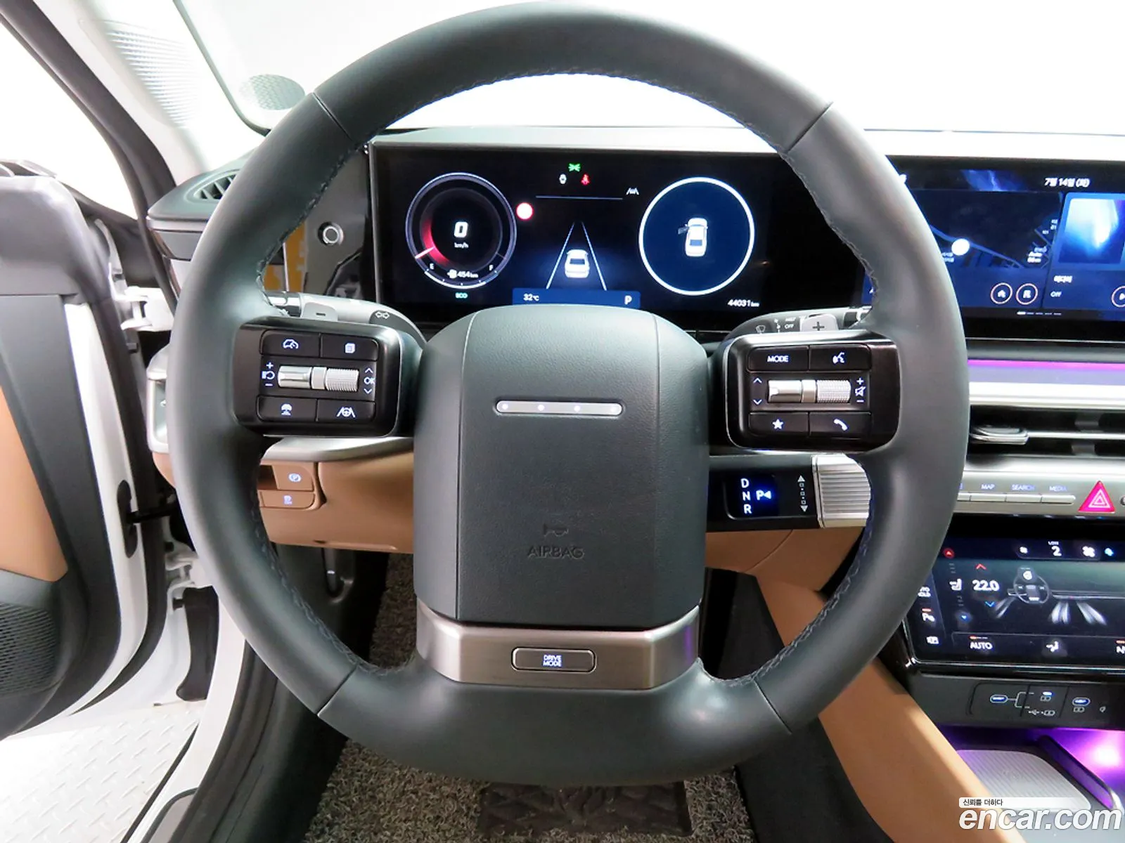 Hyundai Grandeur 2023 — 14