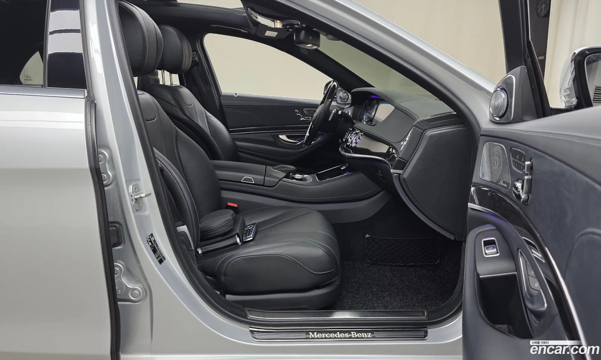 Mercedes-Benz S-Class W222 2017 — 29