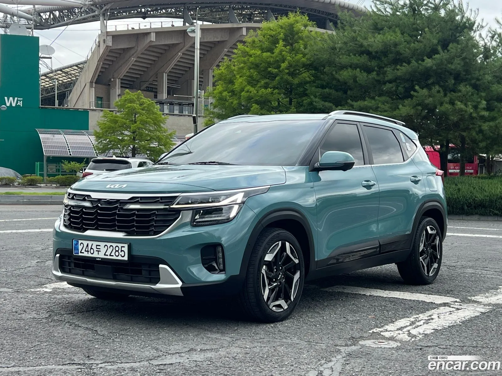Kia Seltos 2024 — 17