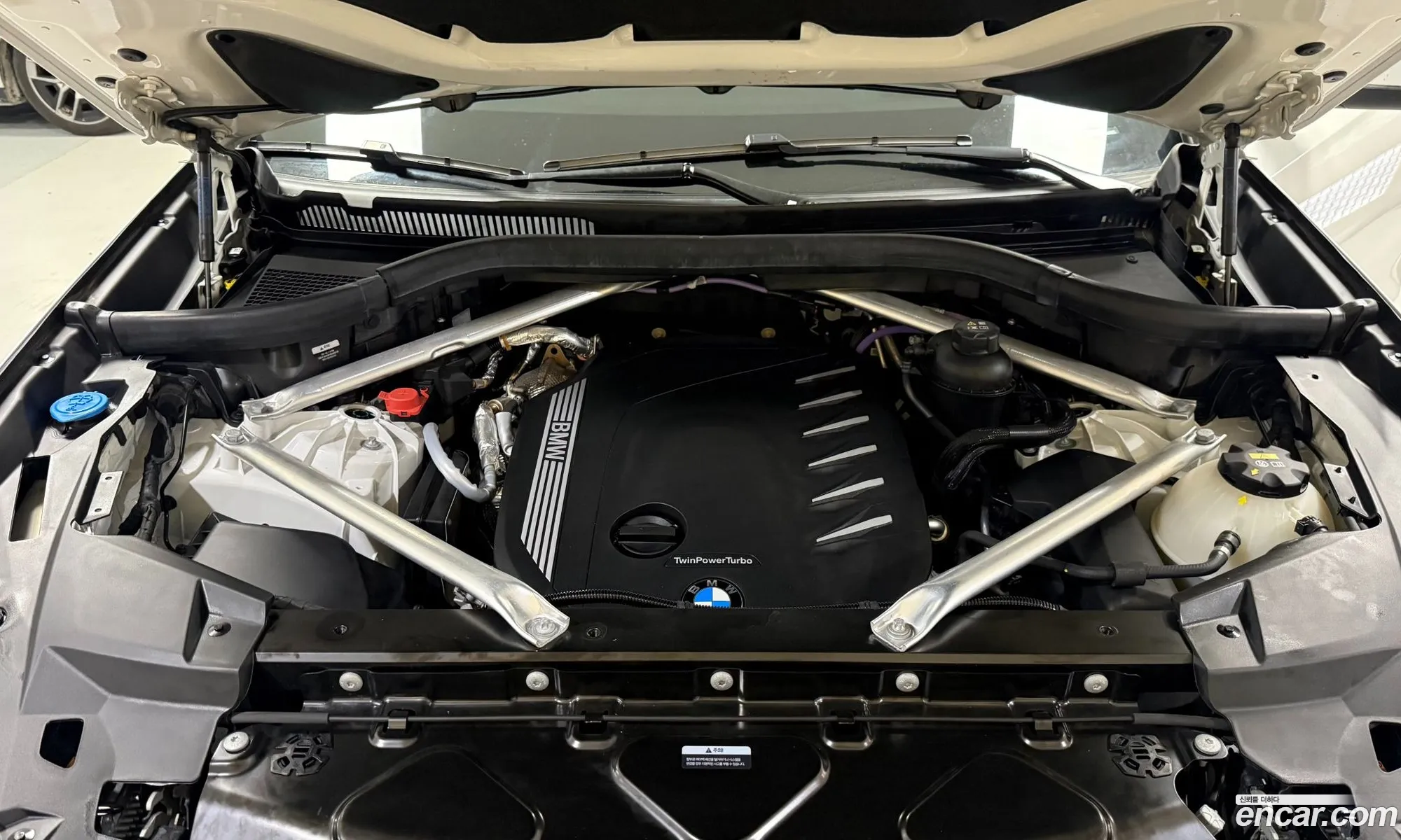 BMW X6 2023 — 19