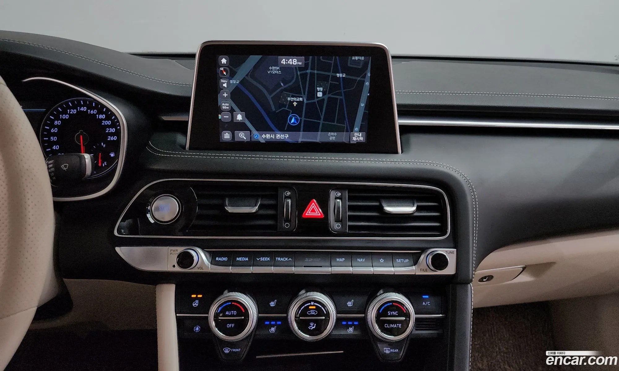 Genesis G70 2018 — 17