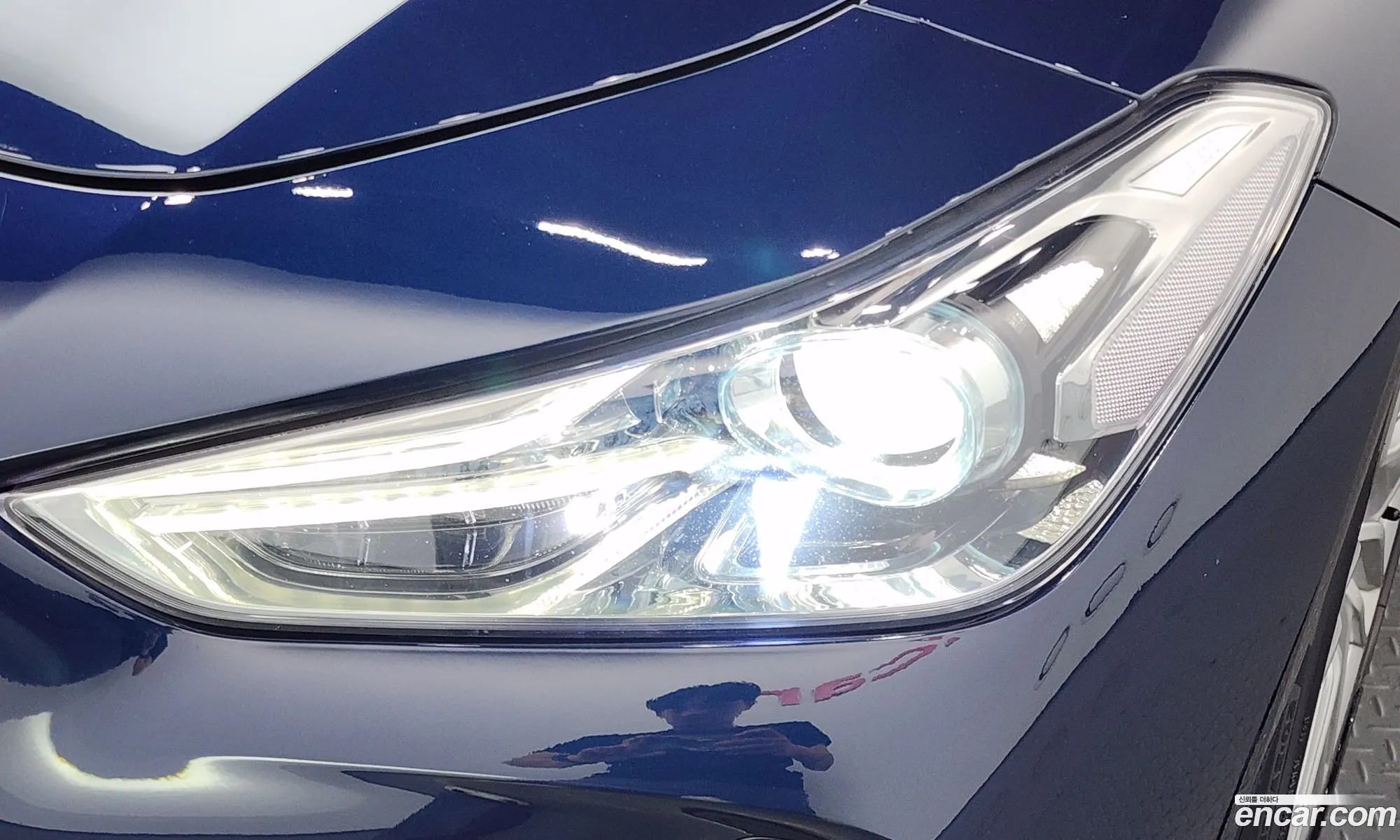Genesis G70 2018 — 16