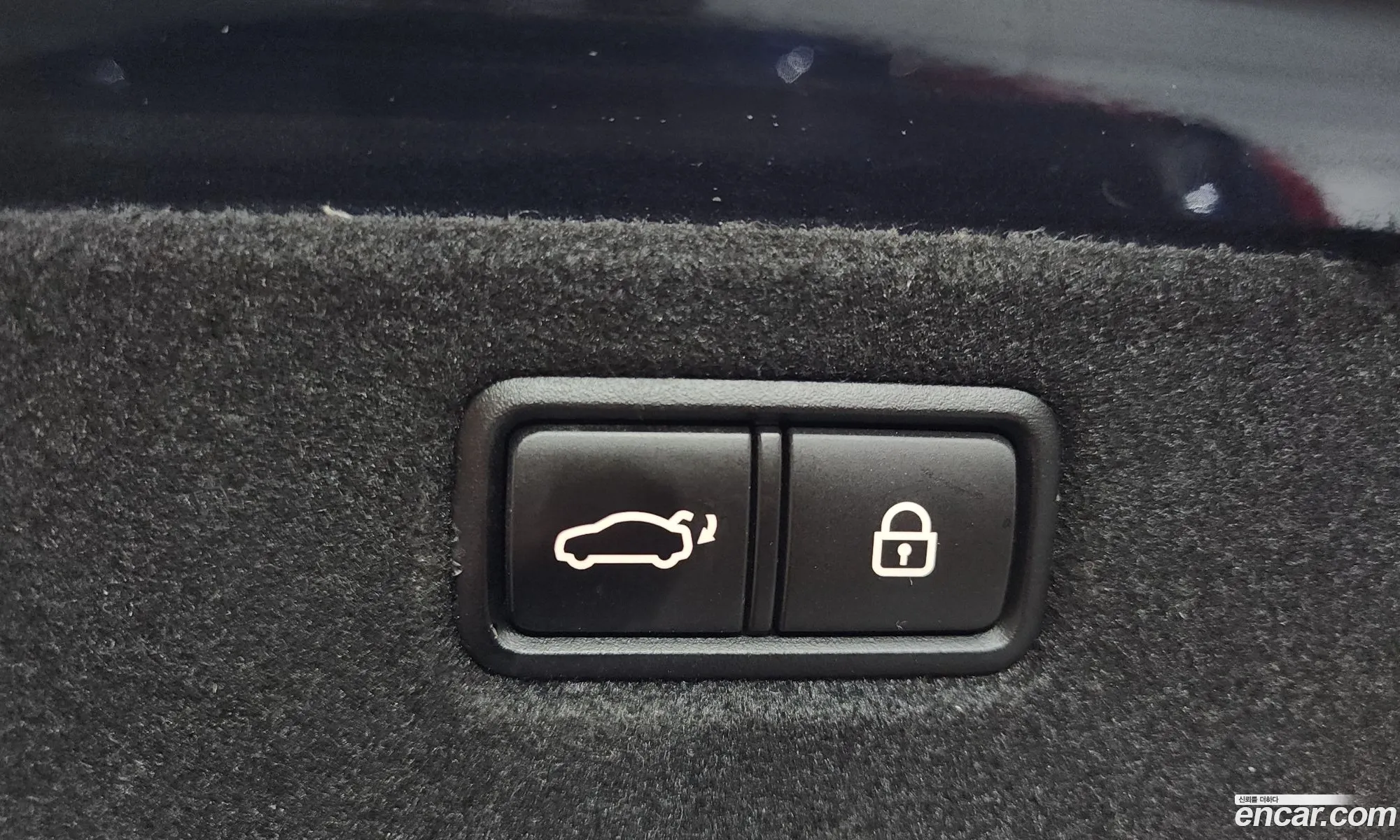 Genesis G70 2018 — 32