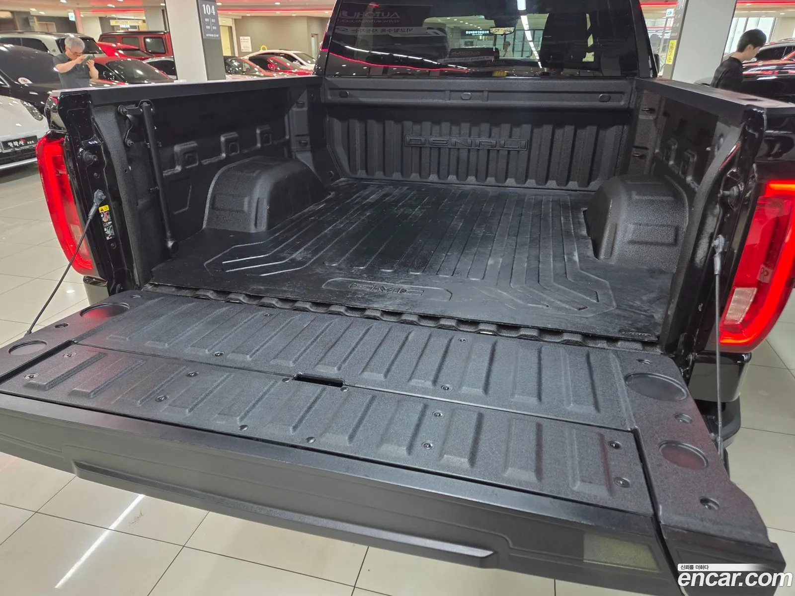GMC Sierra 2022 — 18