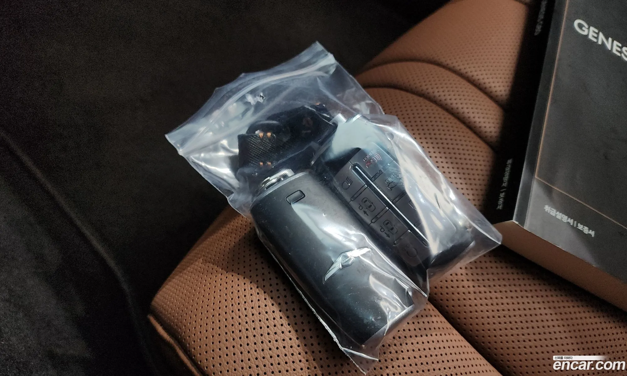 Genesis G80 2021 KMTGB41CBNU098145 — 25