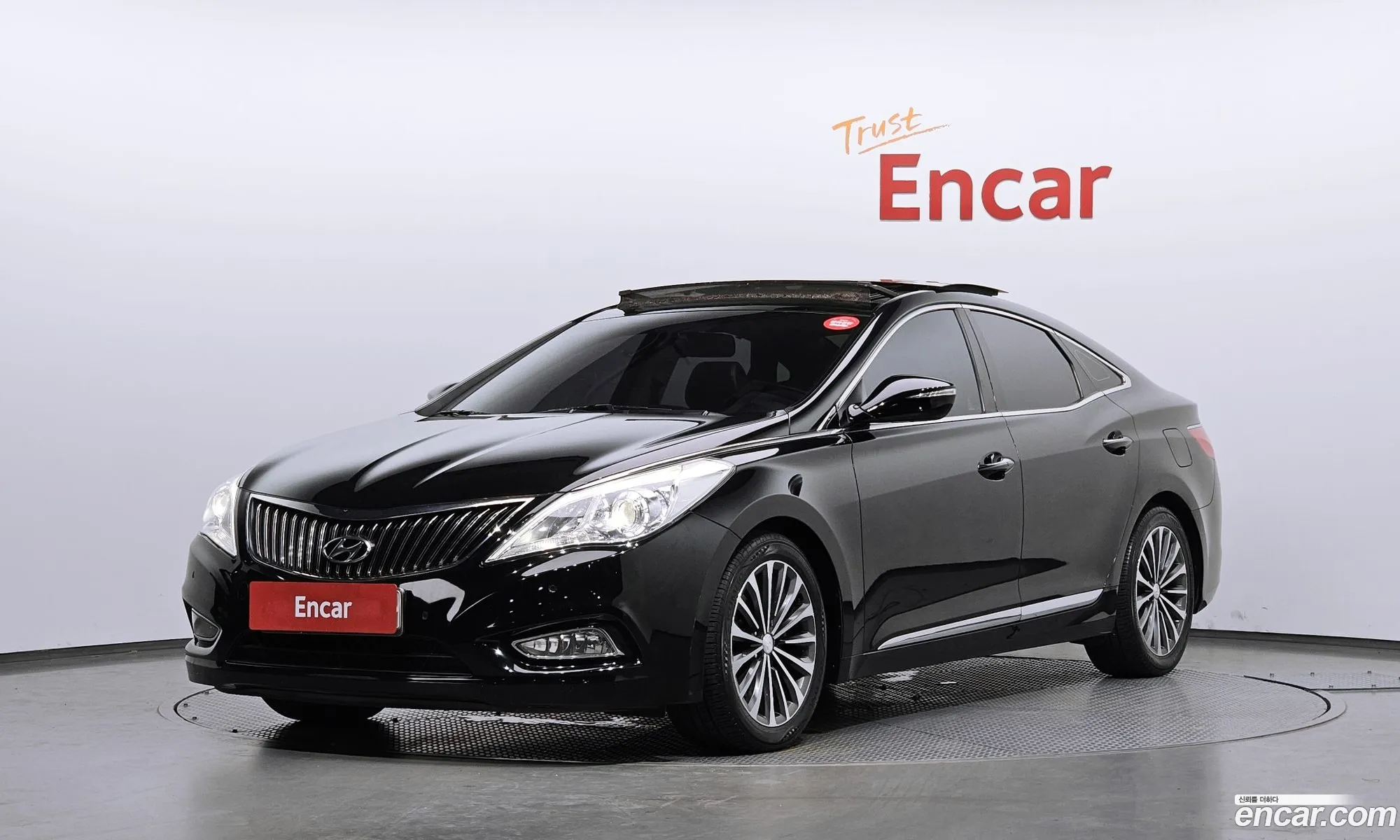 Hyundai Grandeur HG 2013 KMHFF41EBEA327901 — 20