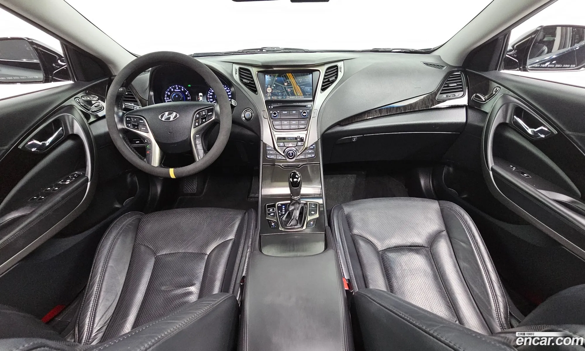 Hyundai Grandeur HG 2013 KMHFF41EBEA327901 — 15