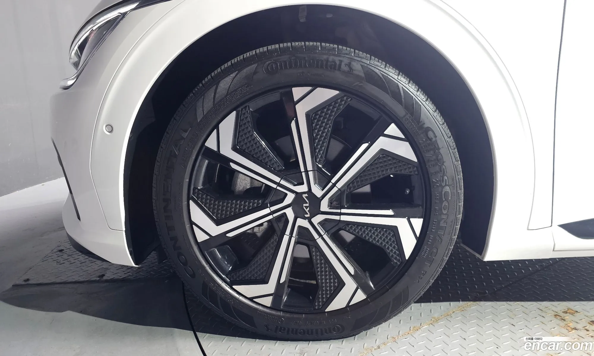 Kia EV6 2023 — 30