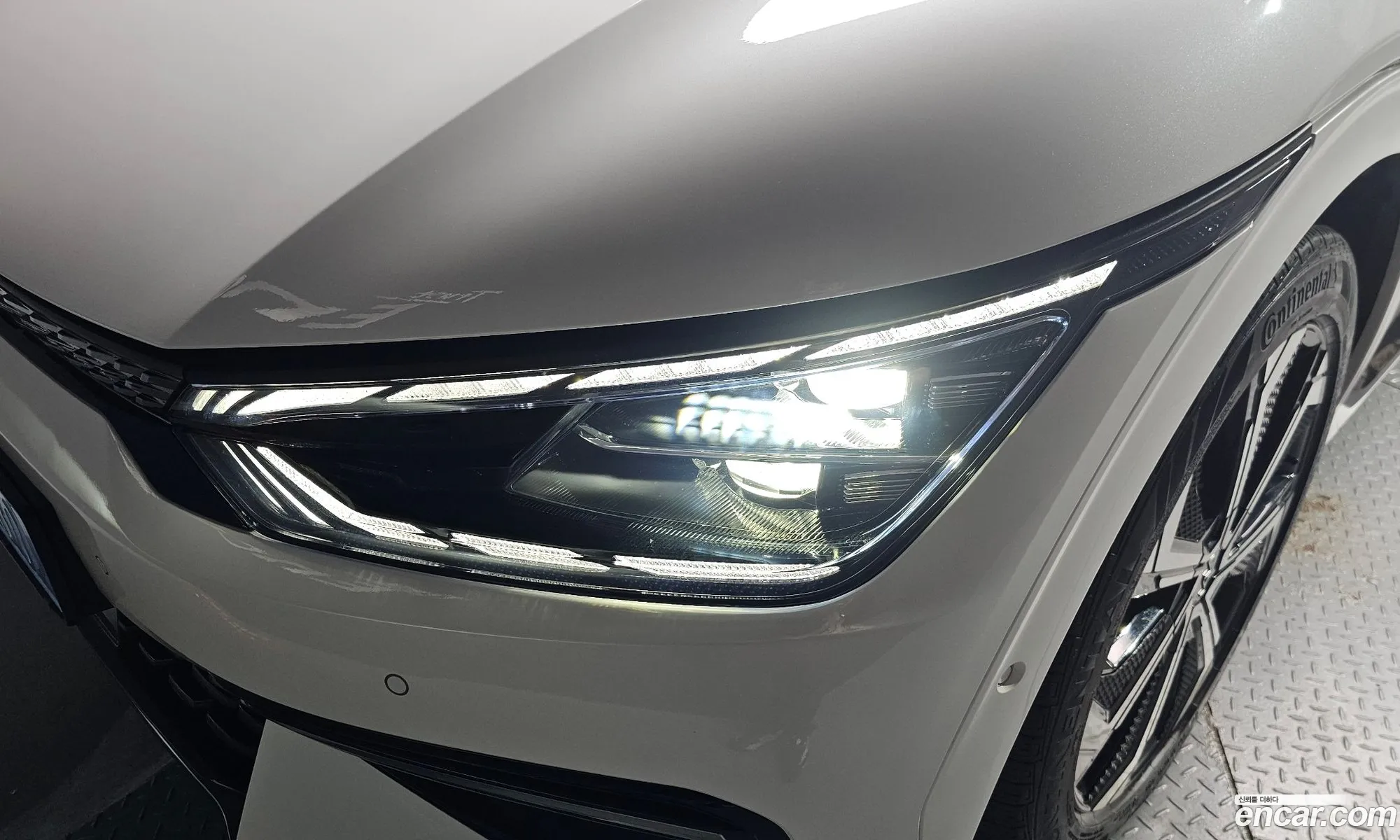 Kia EV6 2023 — 23