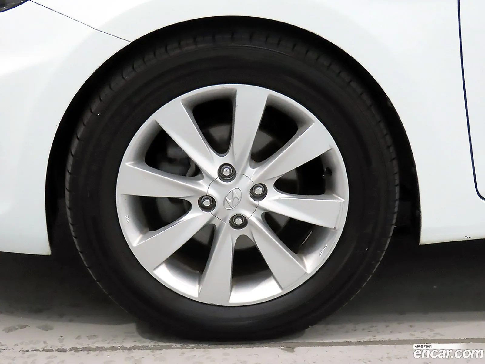Hyundai Accent 2012 — 9
