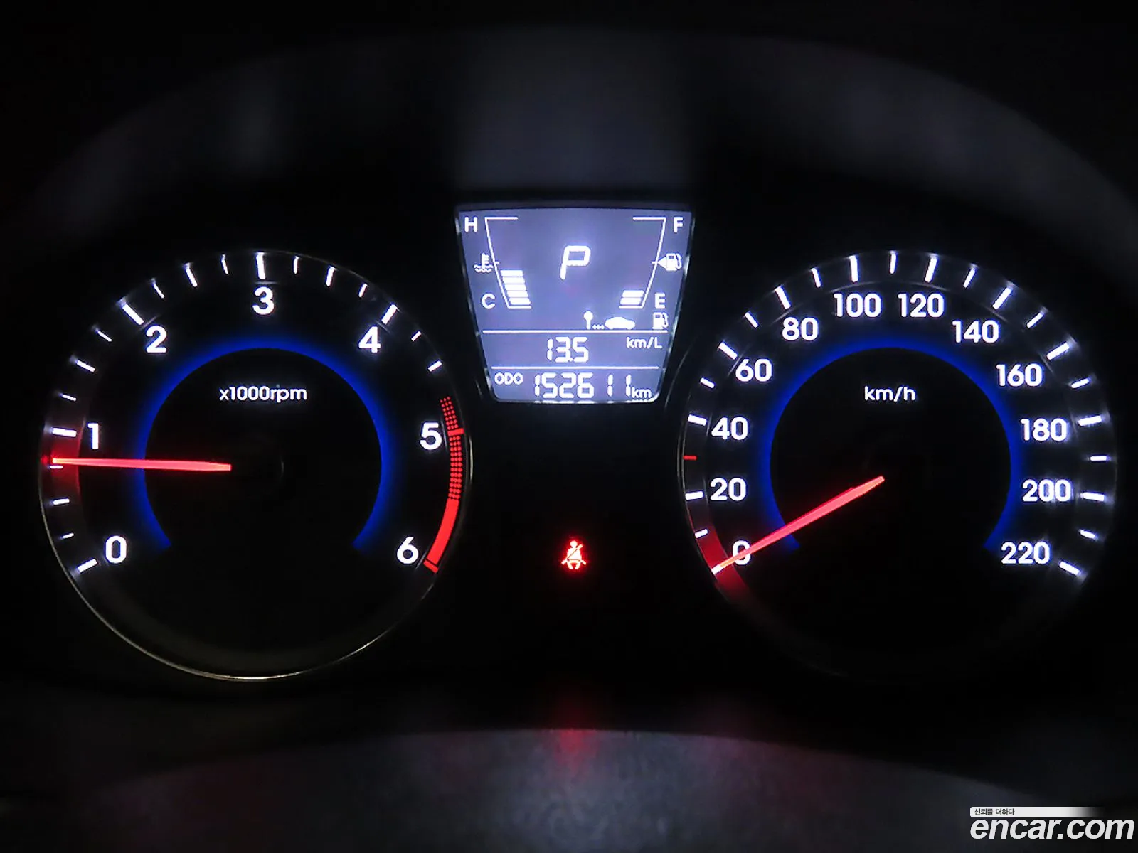 Hyundai Accent 2012 — 11