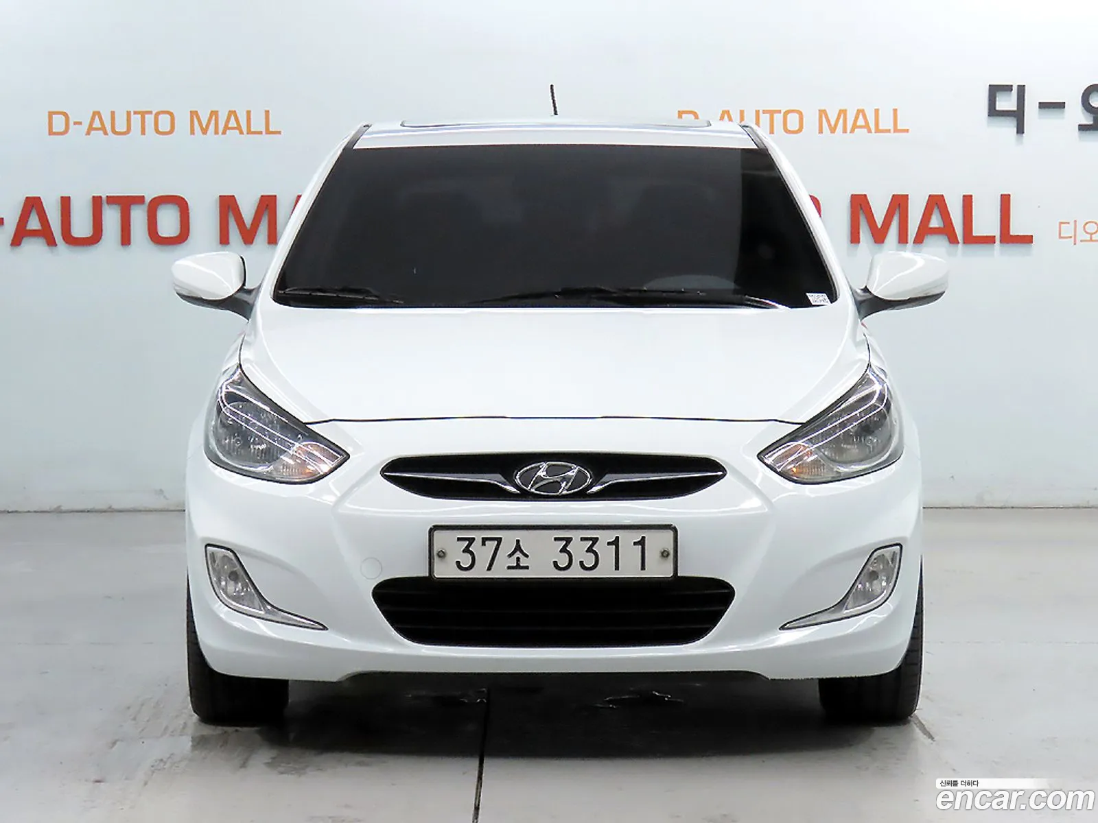 Hyundai Accent 2012 — 12