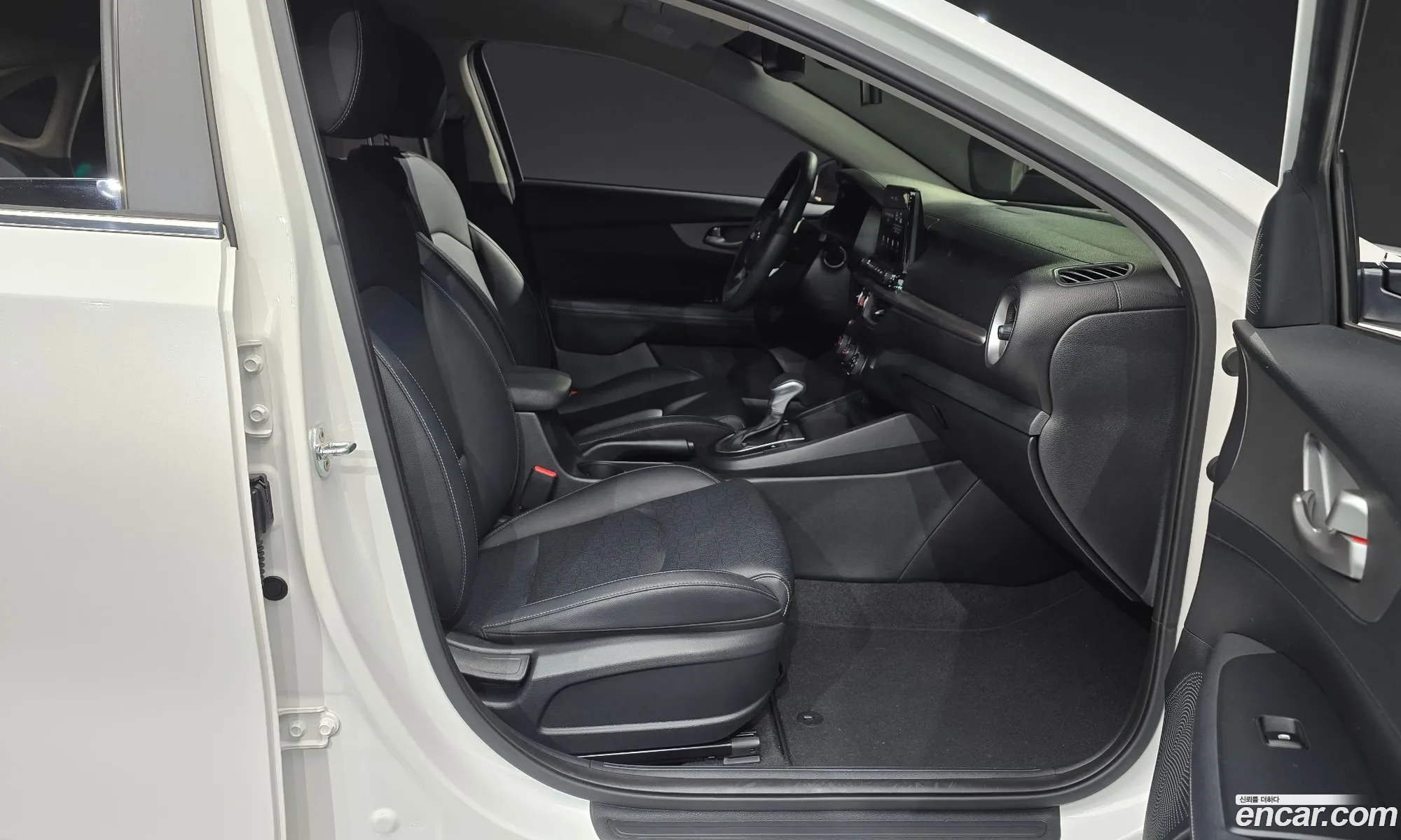 Kia K3 2019 KNAF141BELA876725 — 2