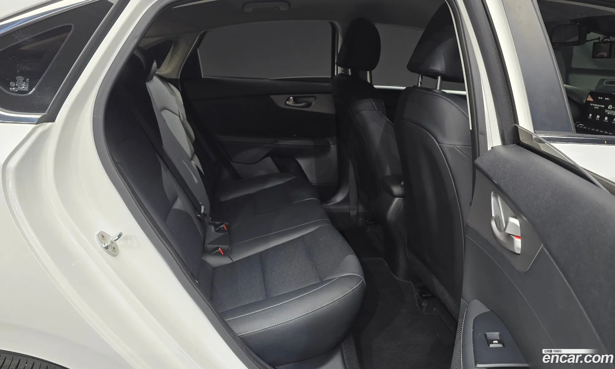 Kia K3 2019 KNAF141BELA876725 — 11