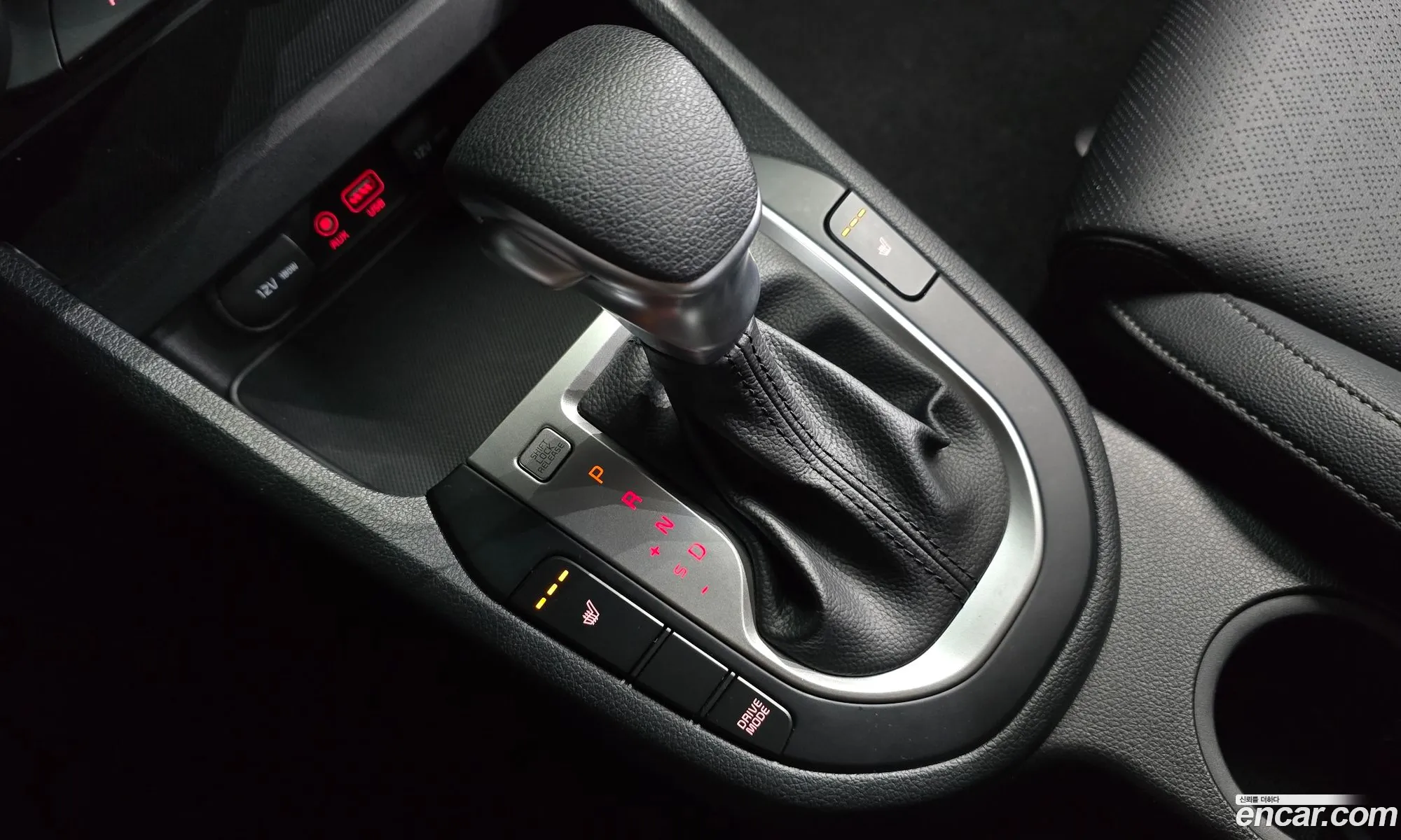 Kia K3 2019 KNAF141BELA876725 — 4