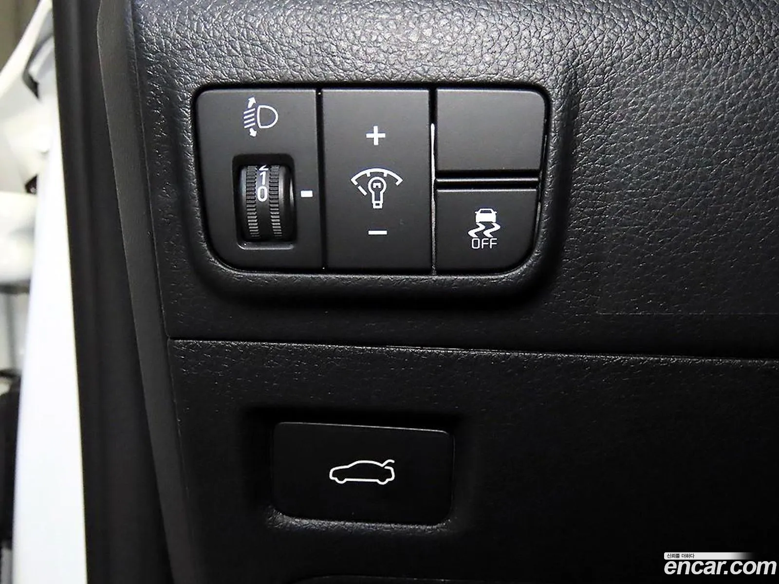 Kia K5 2026 — 4