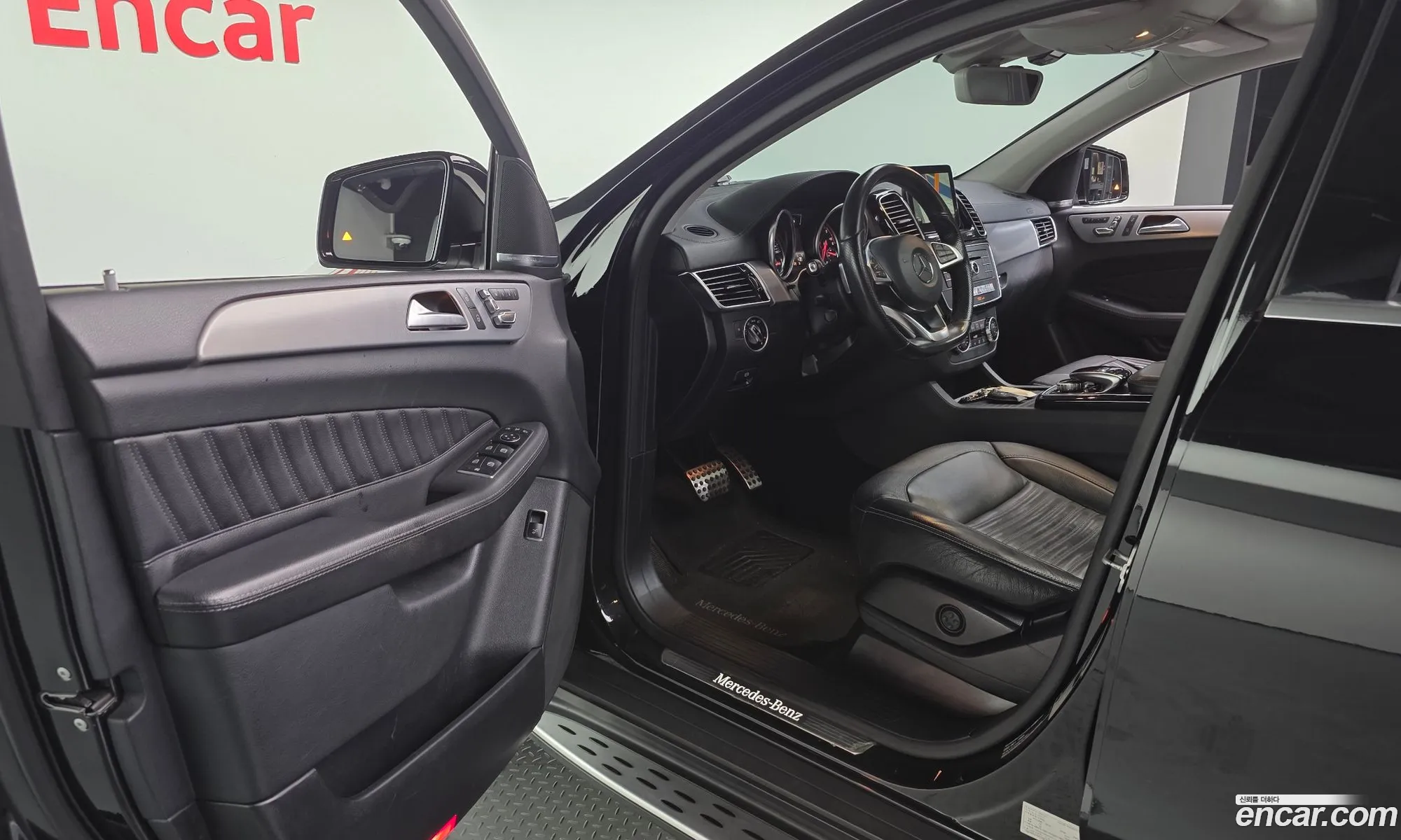 Mercedes-Benz GLE-Class W166 2018 WDCED2EB9JA091727 — 14