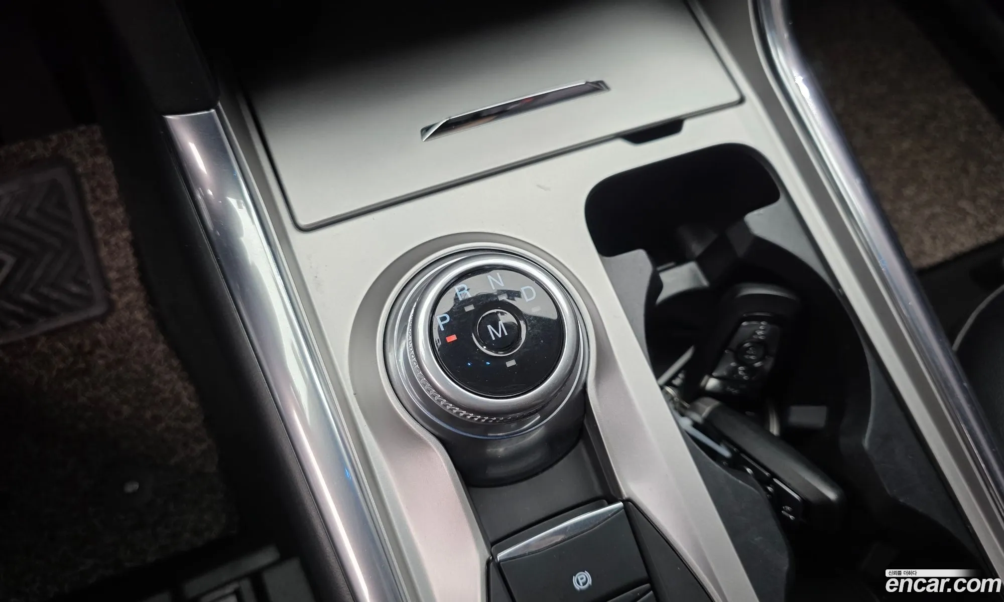 Ford Explorer 6th Gen 2020 1FMSK8FH9LGB88300 — 20