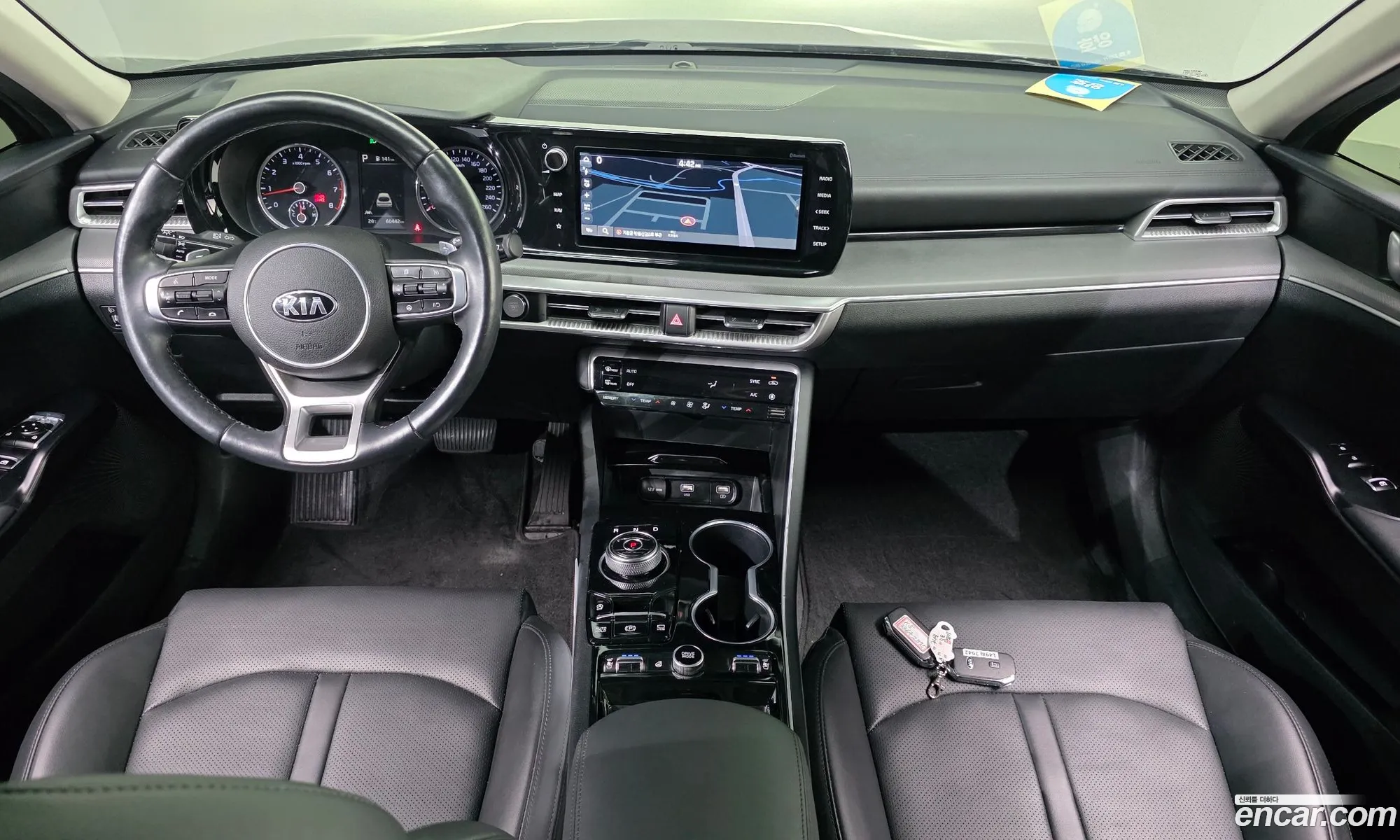 Kia K5 2021 — 4