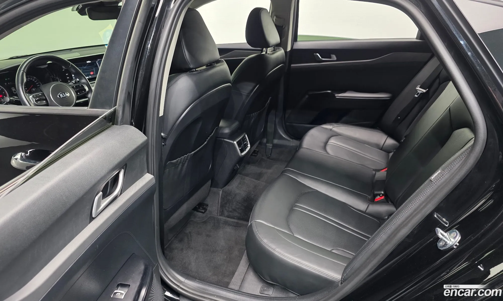Kia K5 2021 — 11