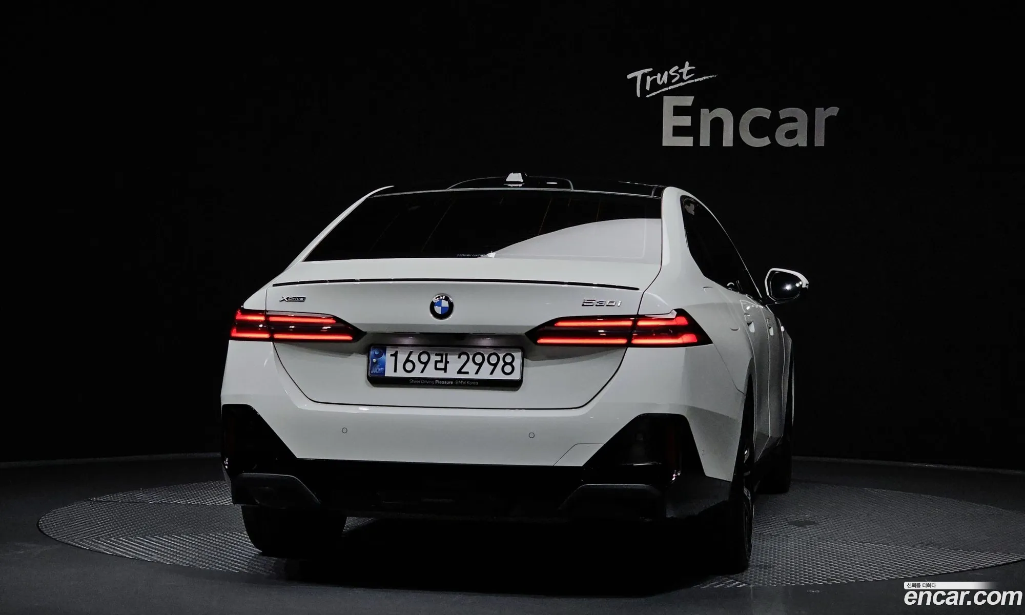 BMW 5 Series 2024 — 14