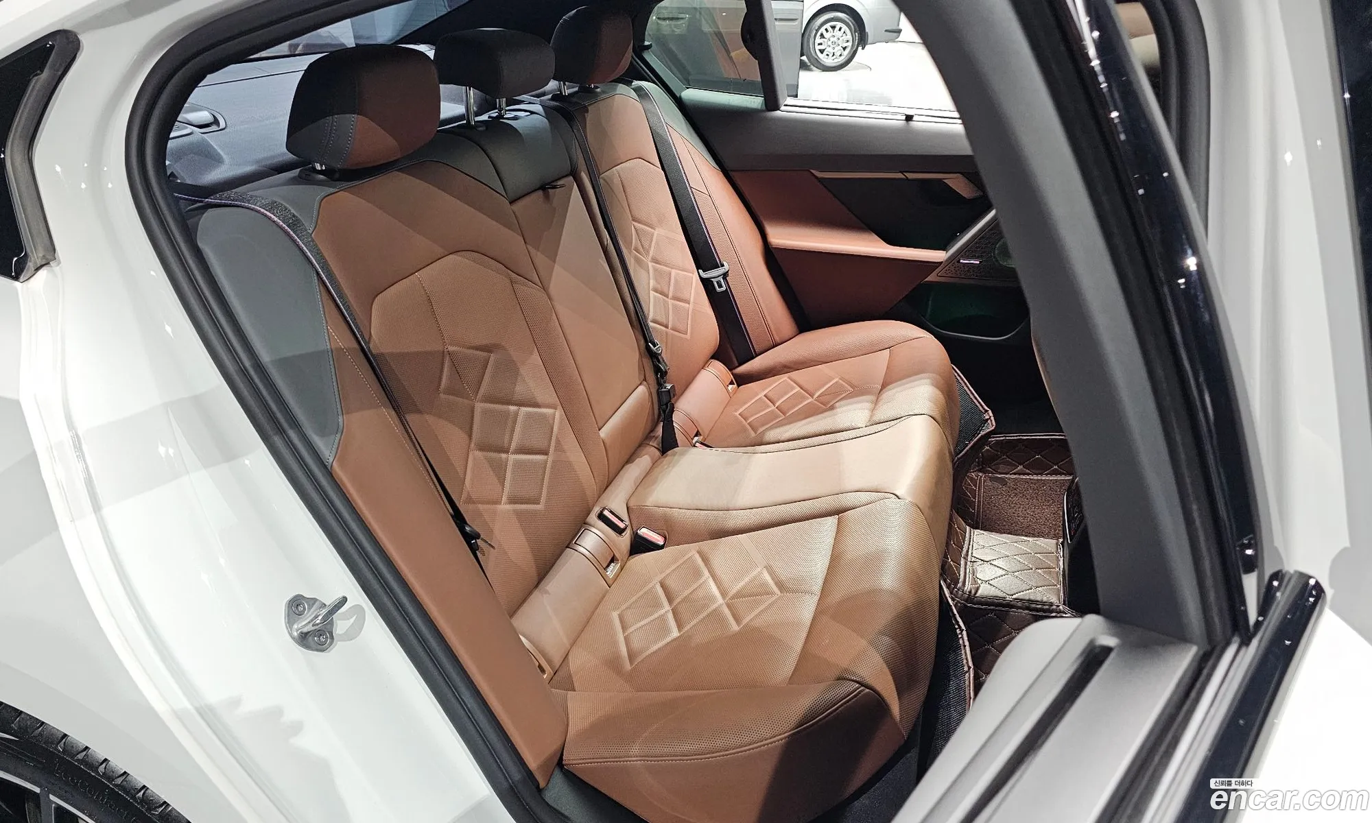 BMW 5 Series 2024 — 5