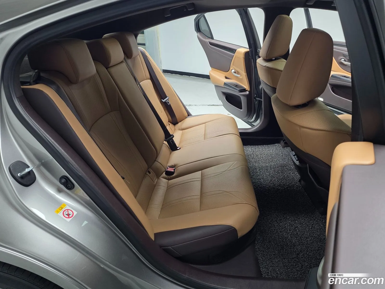 Lexus ES300h 7th Gen