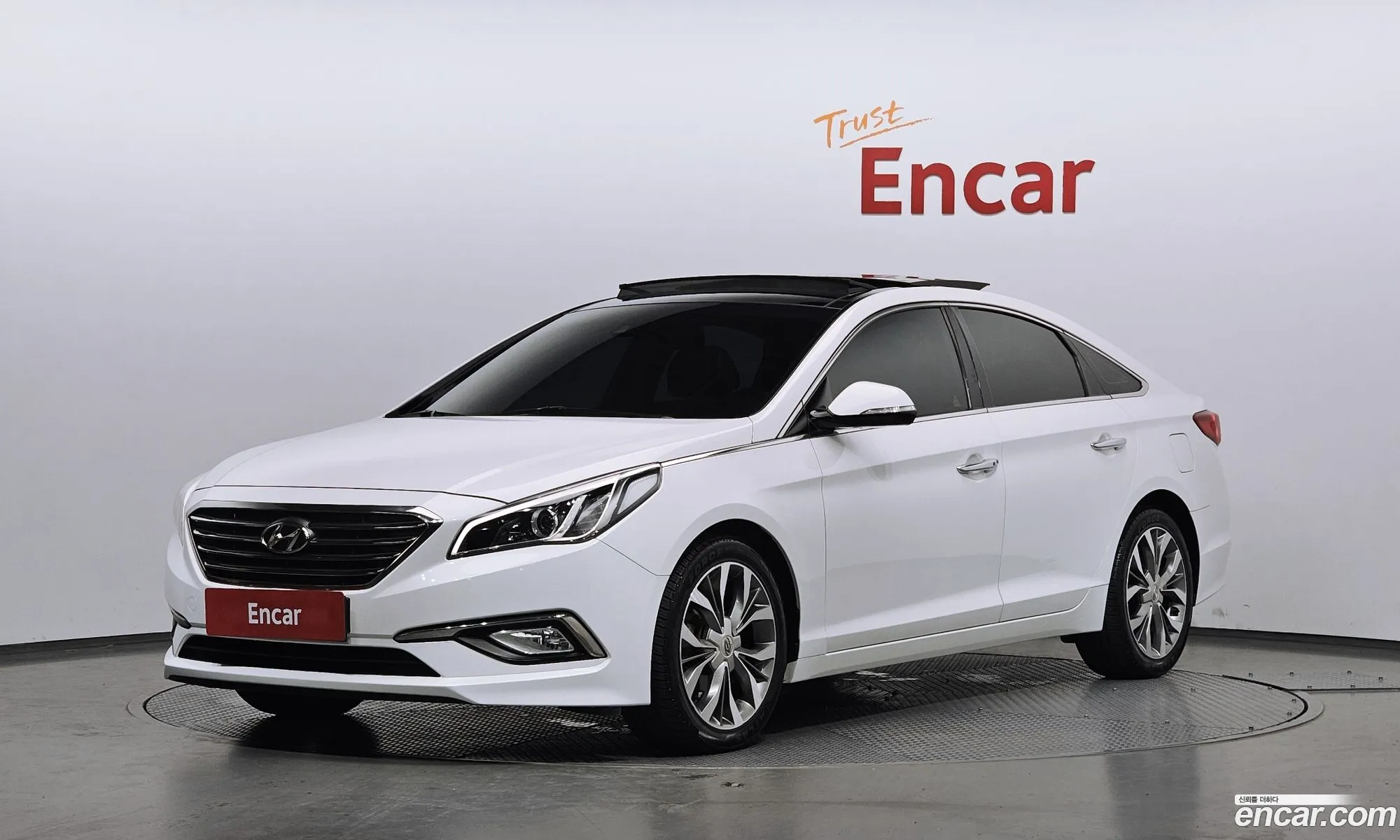 Hyundai LF Sonata 2014 — 9