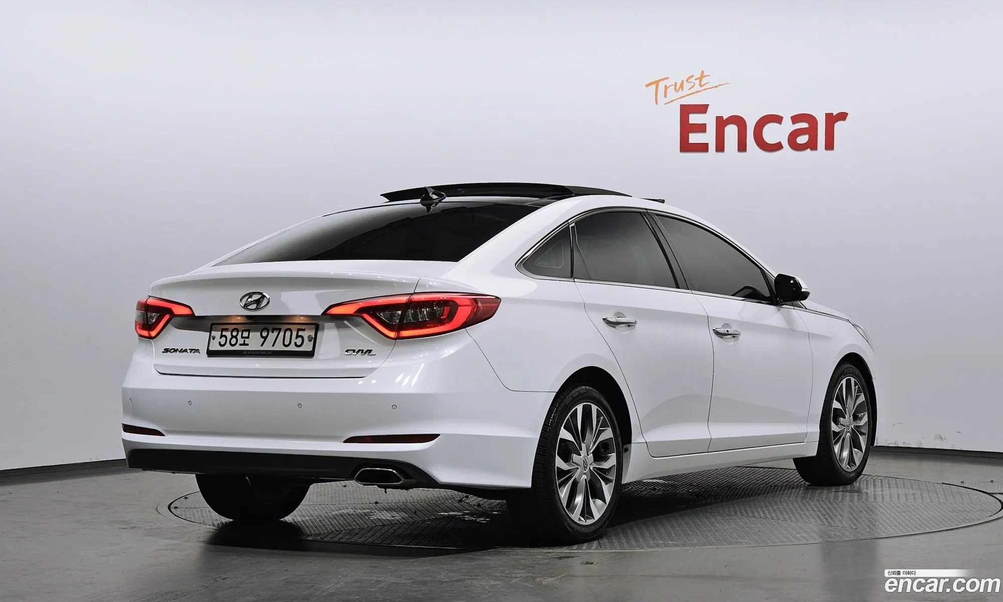 Hyundai LF Sonata 2014 — 5