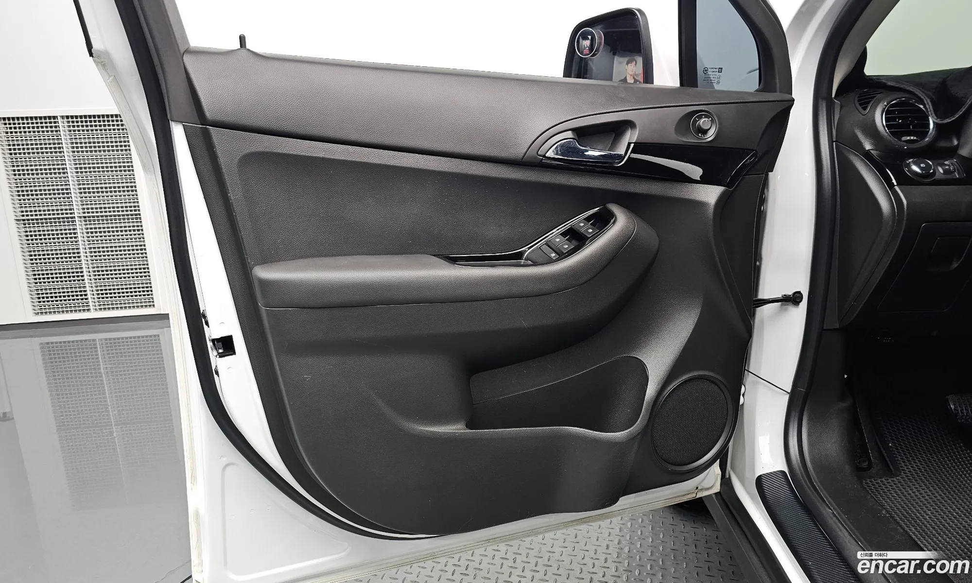 Chevrolet (GM Daewoo) Orlando 2018 KLAYA75ADJK005958 — 19