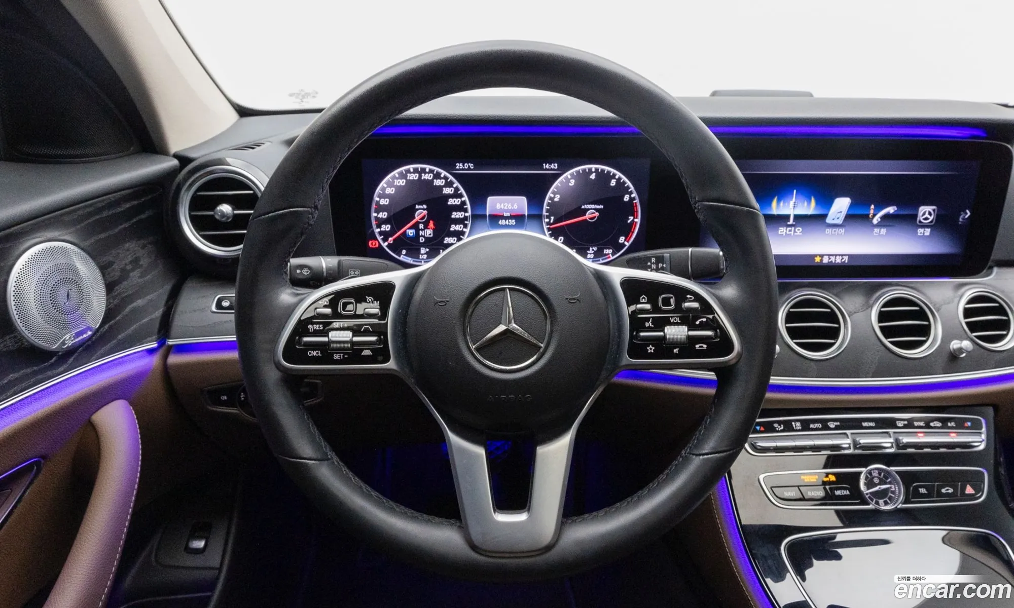 Mercedes-Benz E-Class W213 2020 — 10