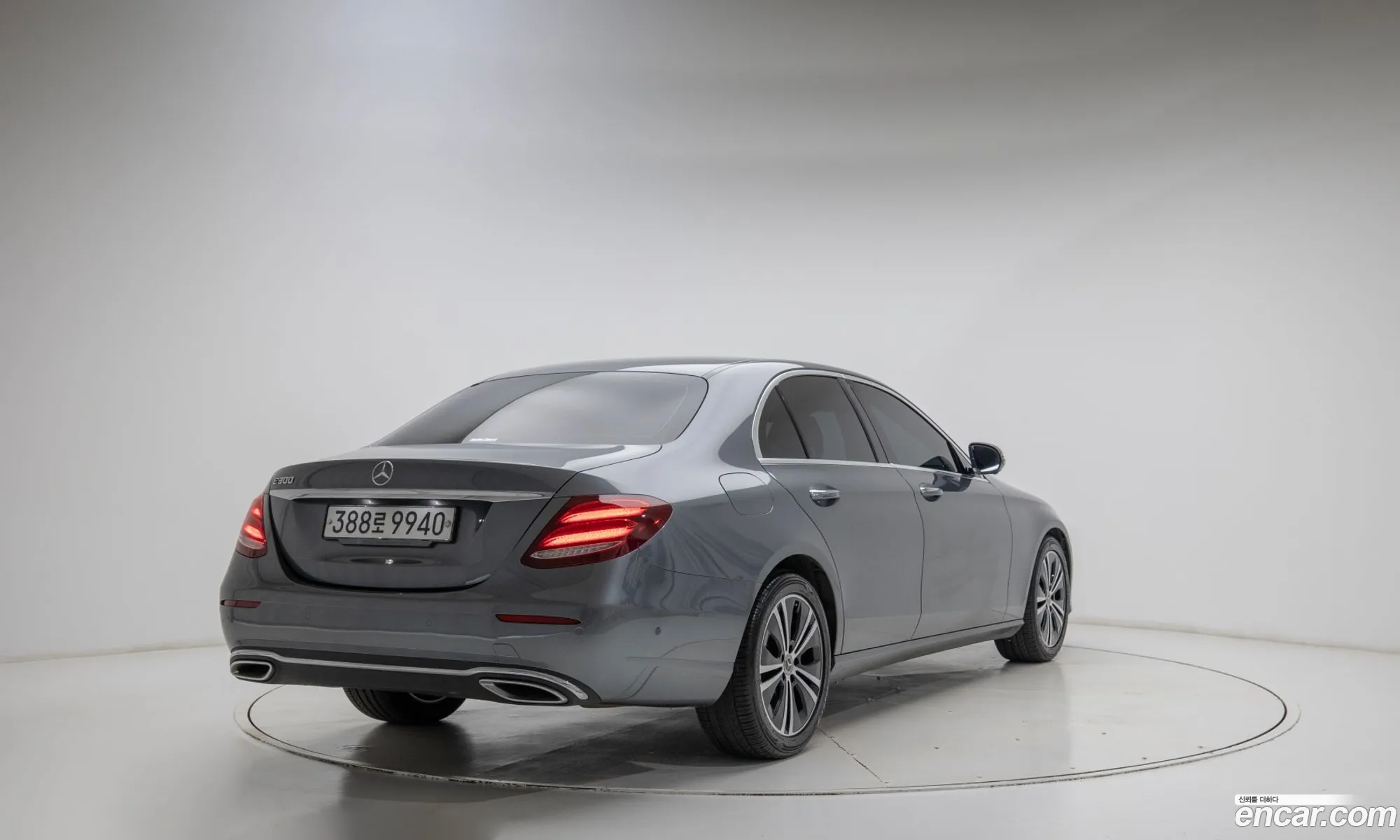 Mercedes-Benz E-Class W213 2020 — 19