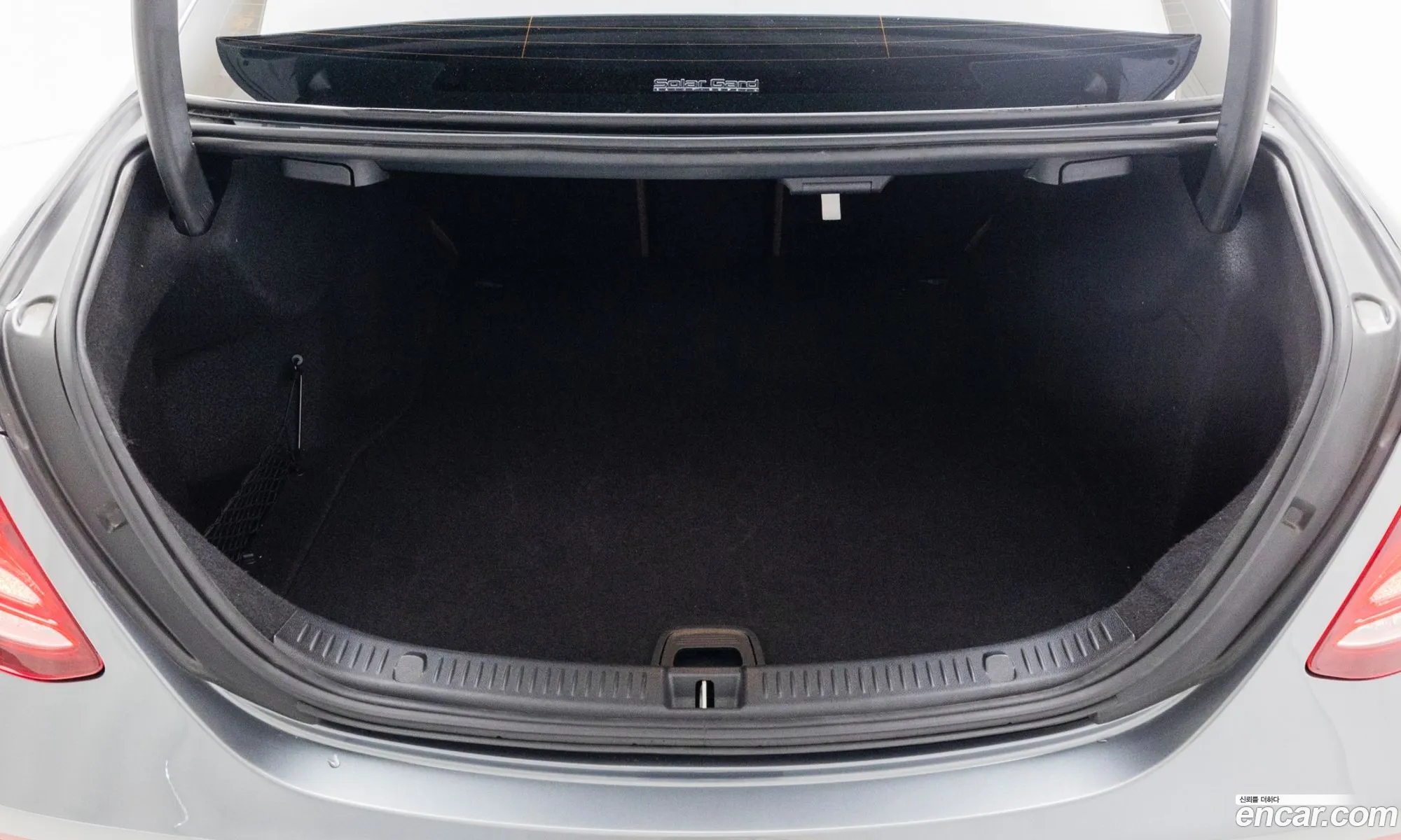 Mercedes-Benz E-Class W213 2020 — 13