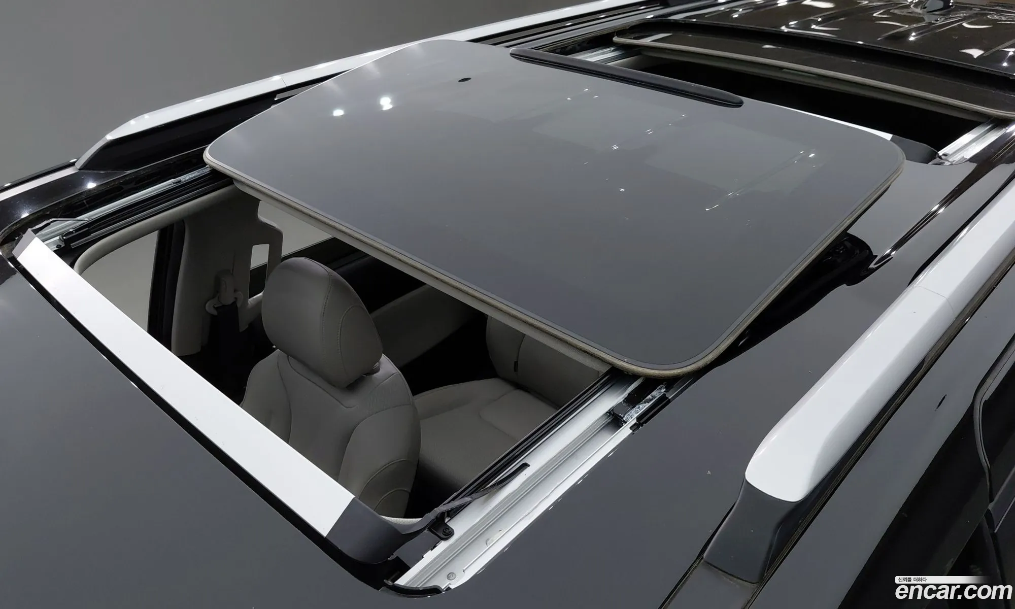 Kia Carnival 2023 — 11