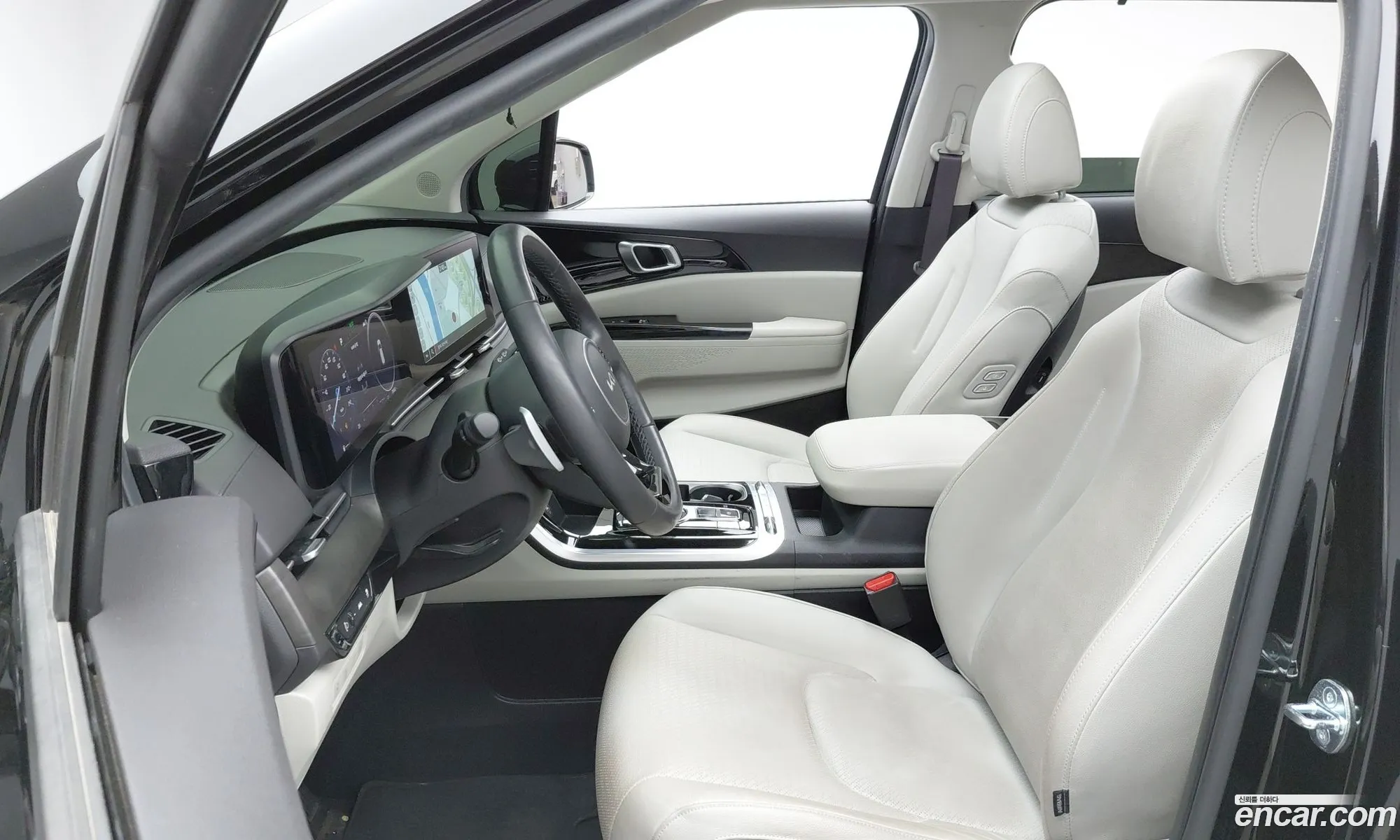Kia Carnival 2023 — 15