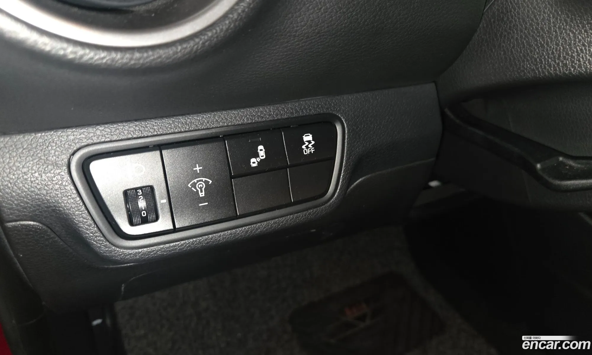 Kia K3 2018 — 9
