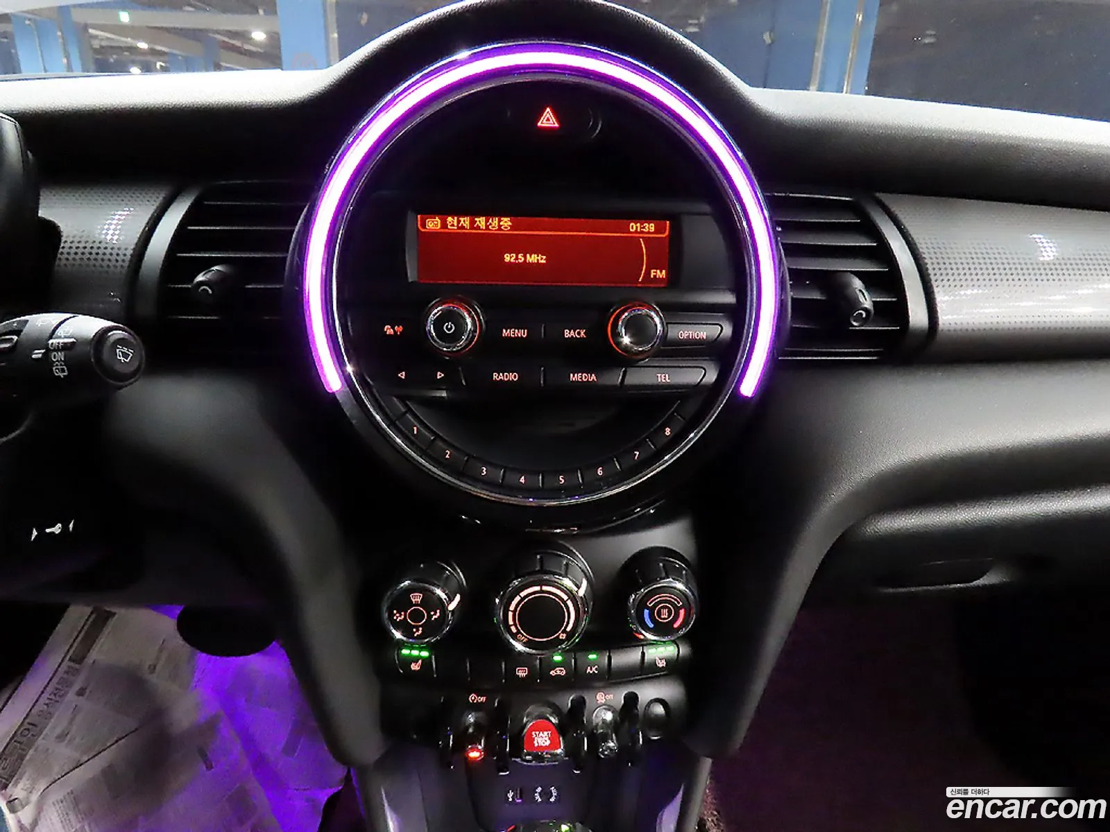 Mini Cooper 2015 — 11