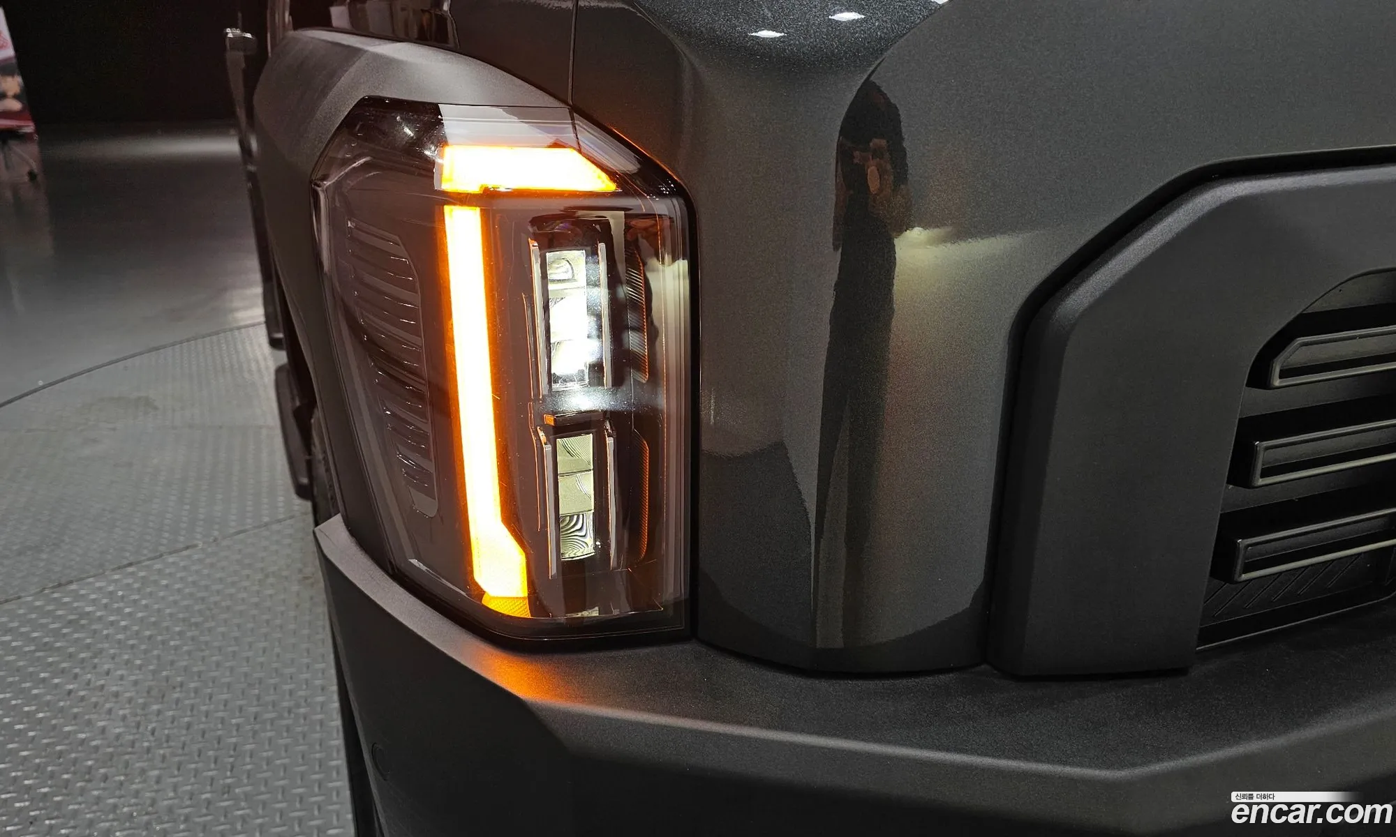 Kia Tasman 2025 KNCSCY7BDTA012919 — 10