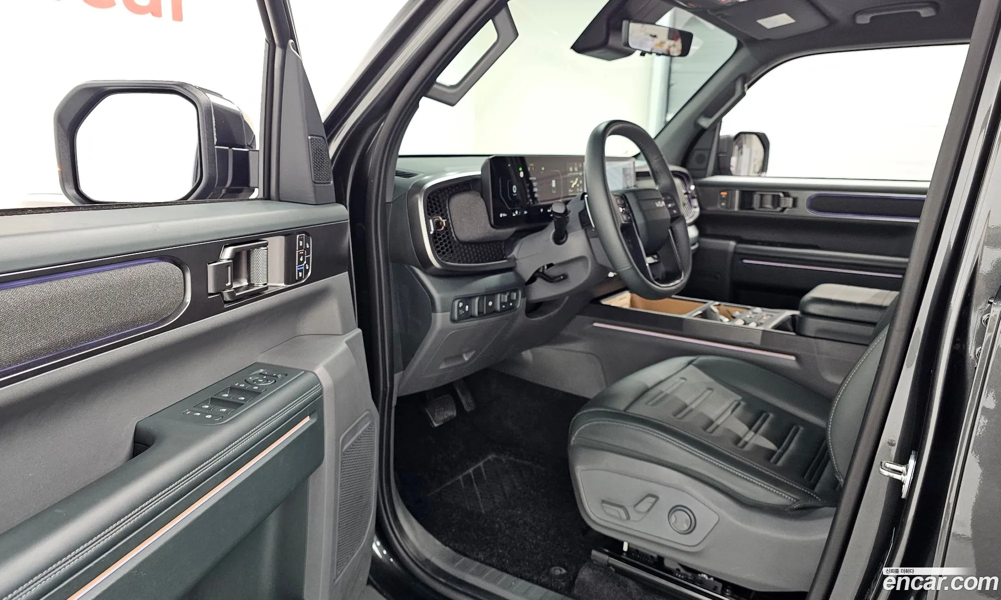 Kia Tasman 2025 KNCSCY7BDTA012919 — 17