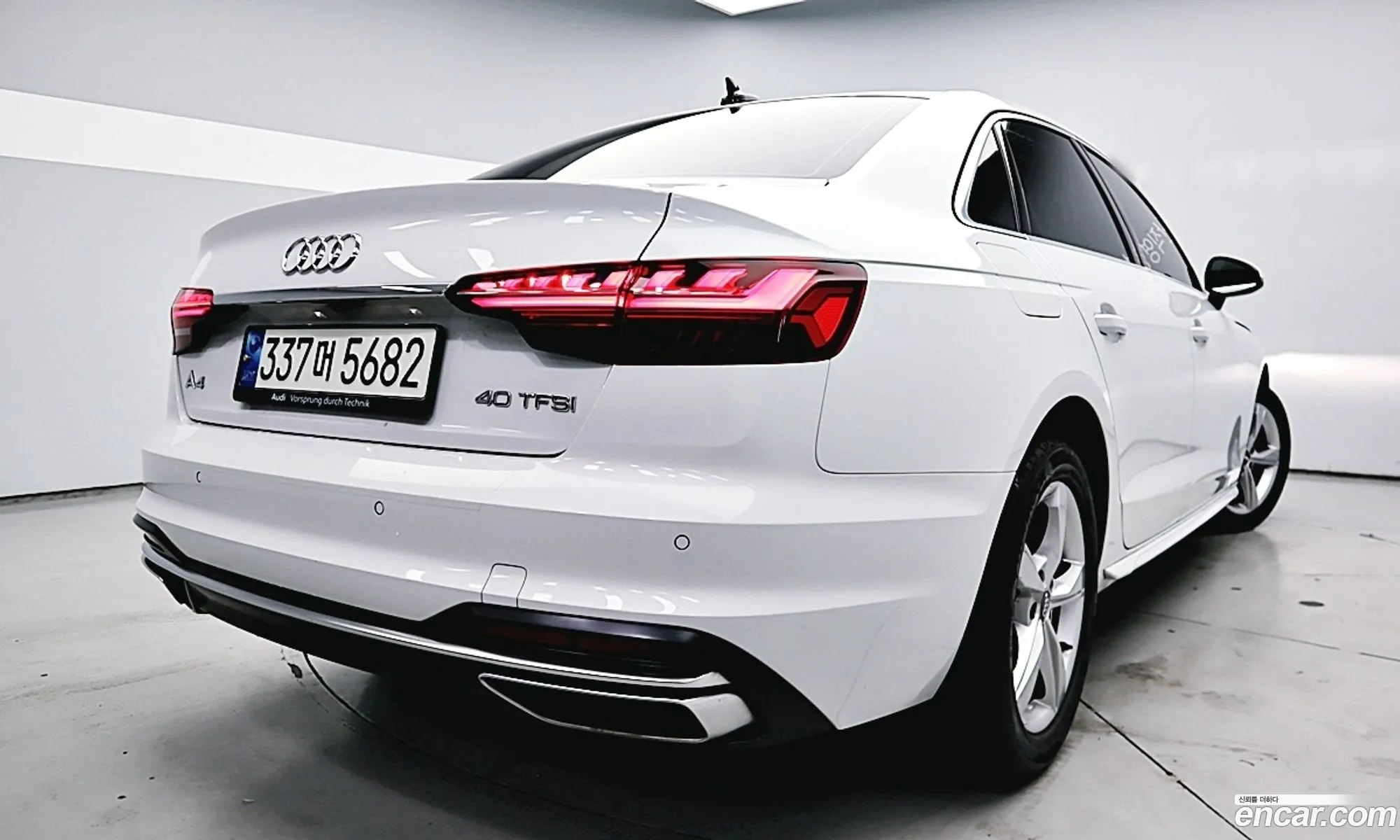 Audi A4 2021 — 8