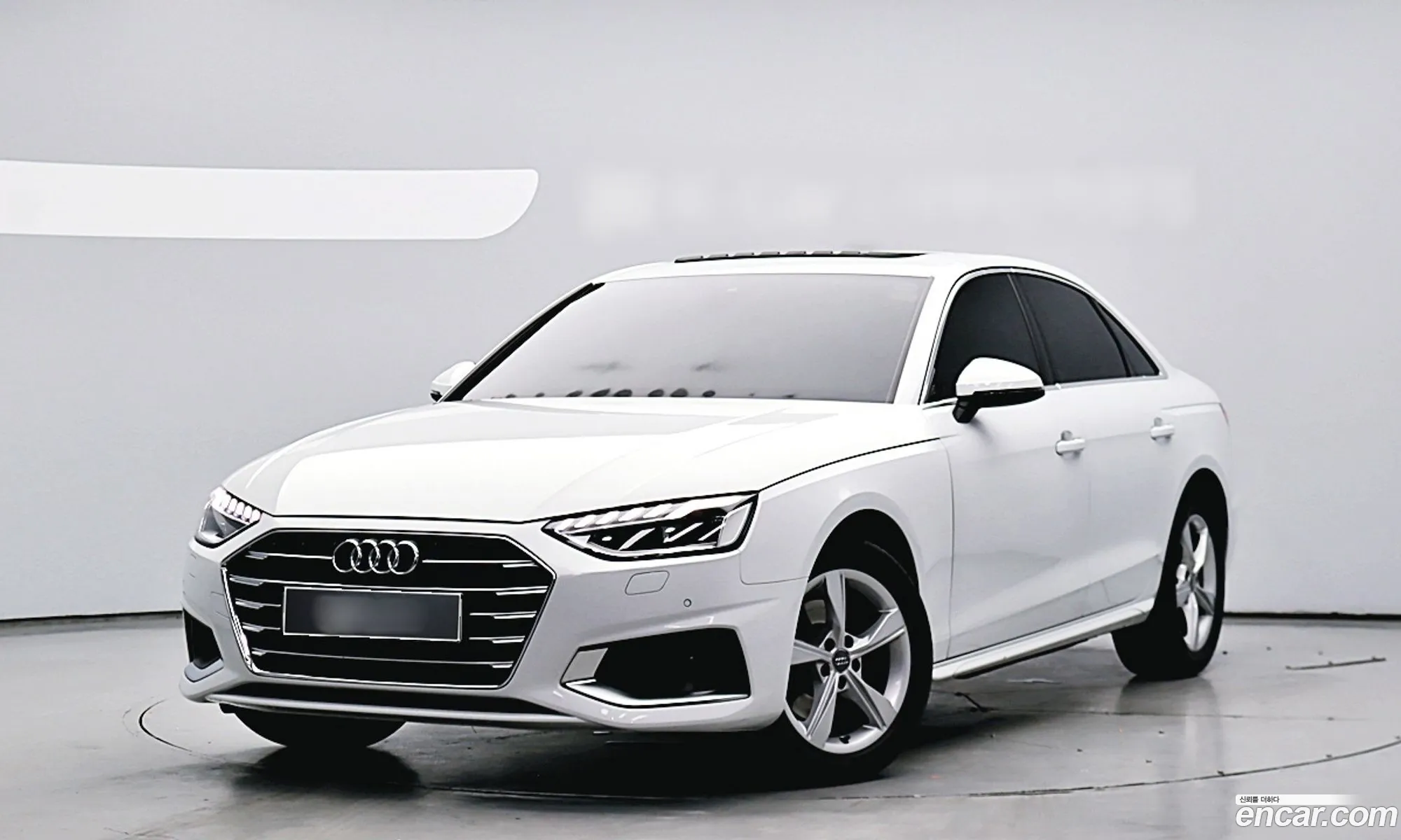 Audi A4 2021 — 17