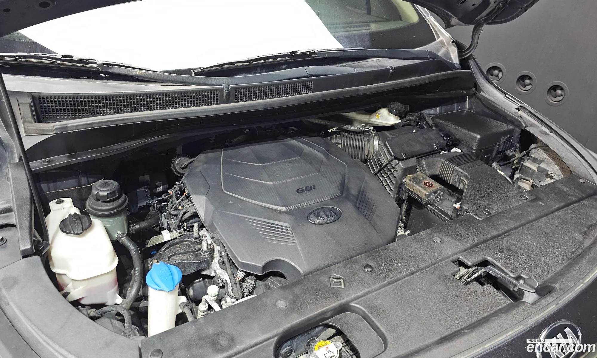 Kia Carnival 2018 KNAME811BKS458181 — 28