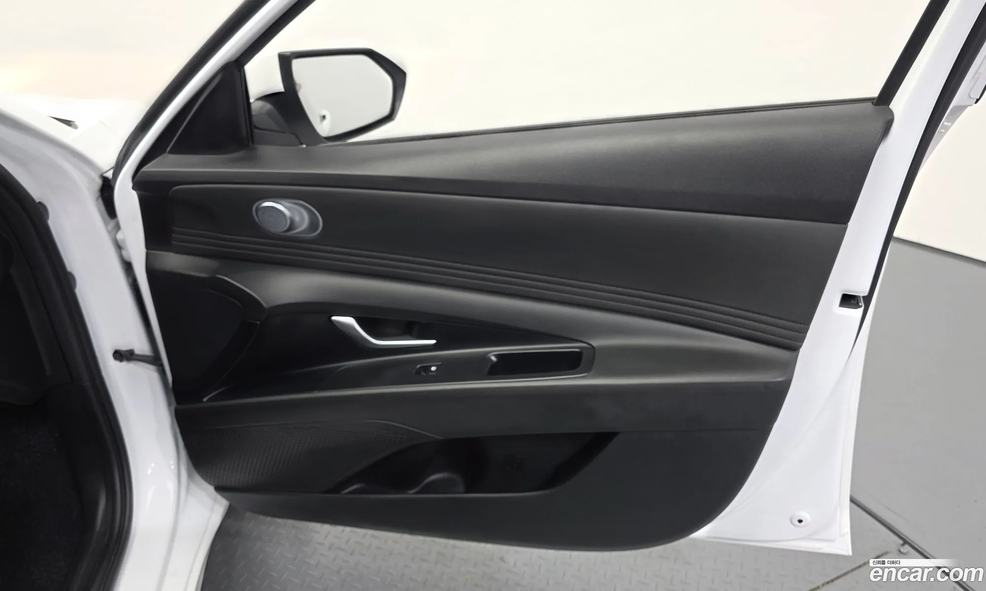Hyundai Elantra 2020 — 8